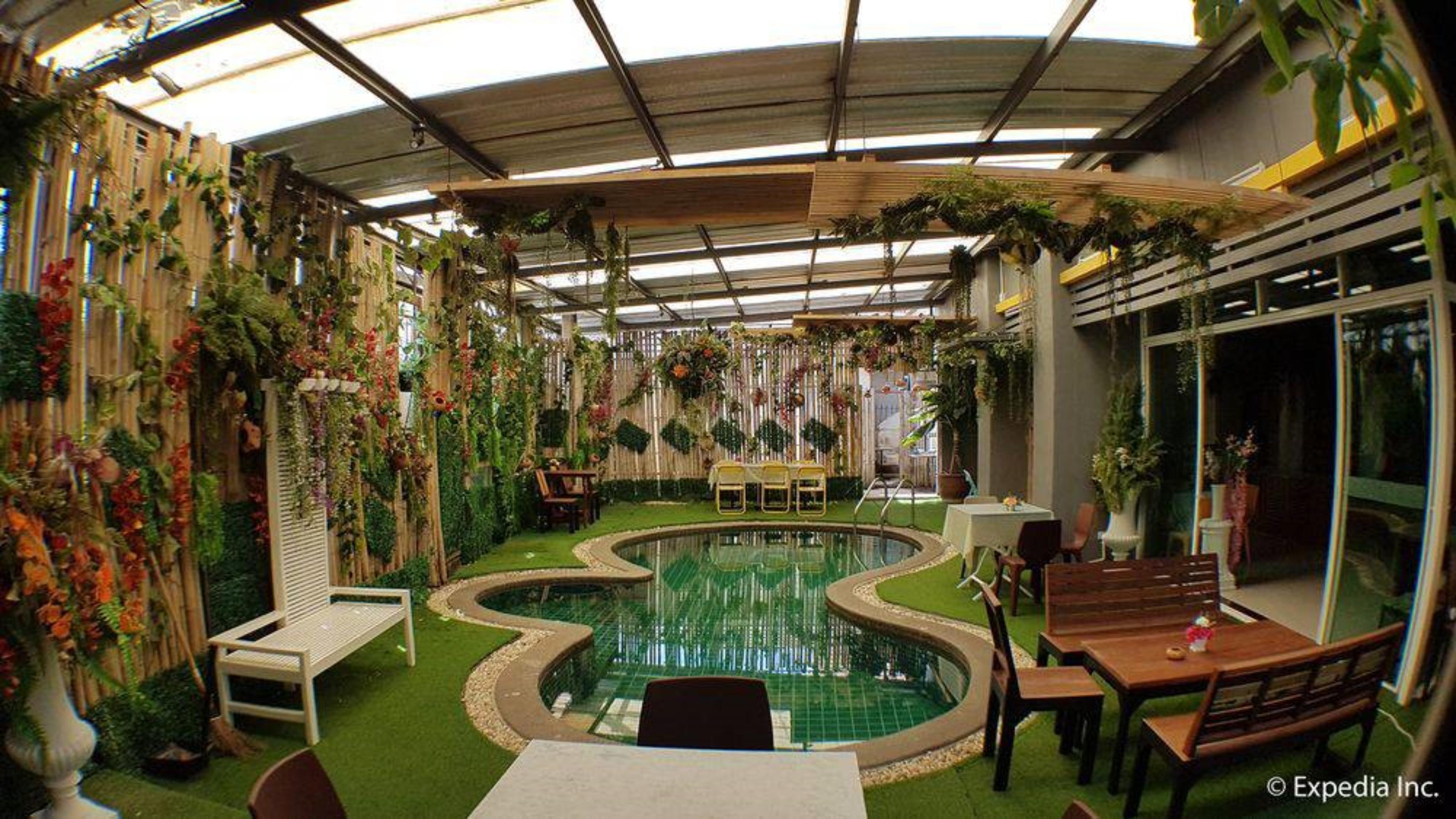 Omsaga Hotel 3*