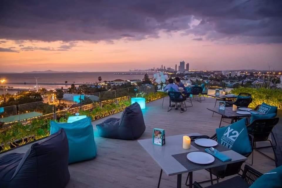 Hotel Cross Vibe Pattaya Seaphere - Formerly X2 Vibe Pattaya Seaphere Na Chom Thian