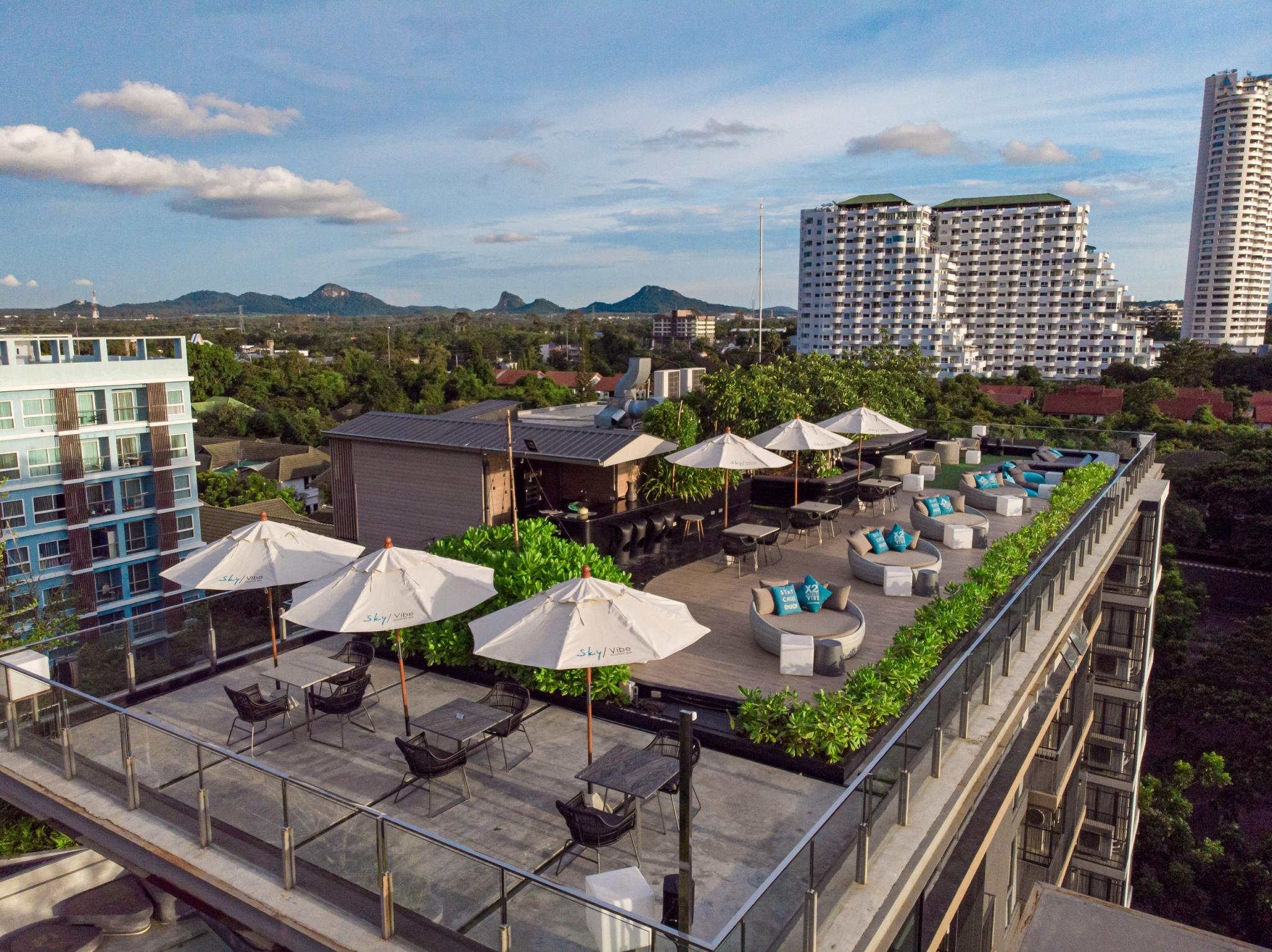 Cross Vibe Pattaya Seaphere - Formerly X2 Vibe Pattaya Seaphere Na Chom Thian