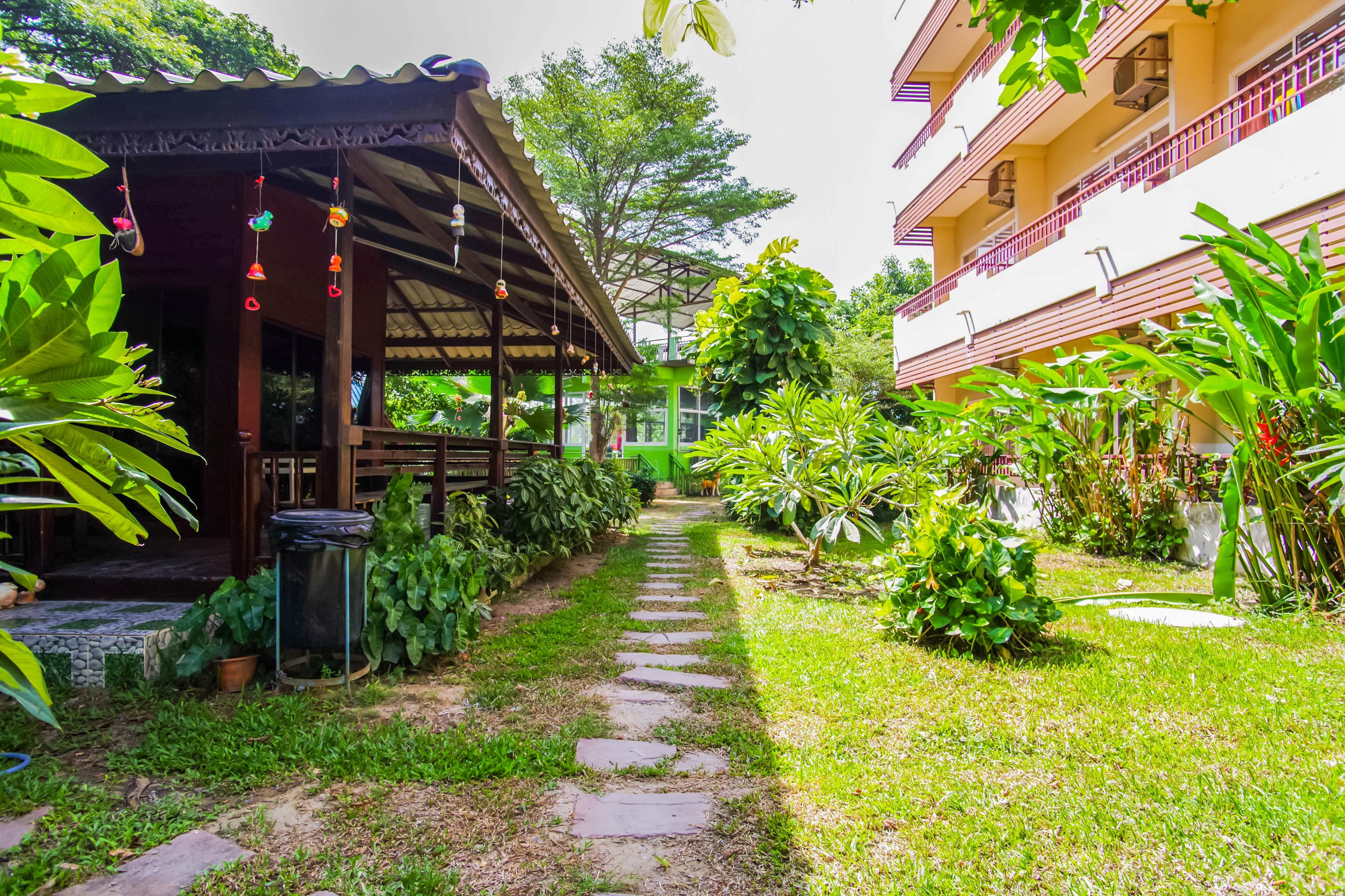 Hotel Oyo 384 Ban Sabaidee