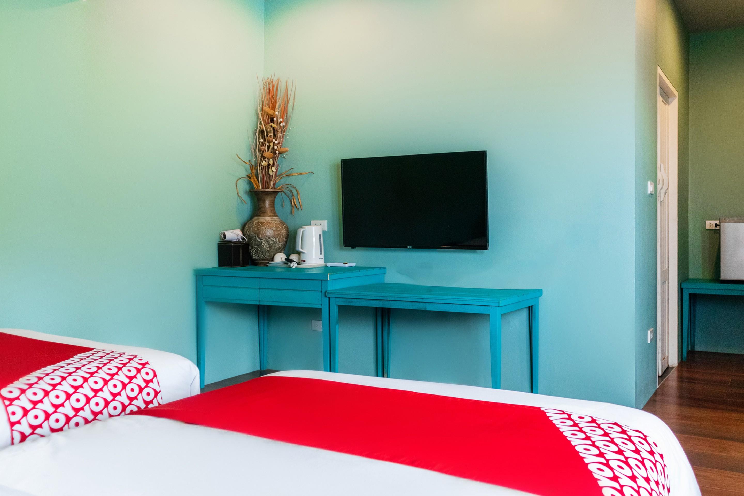 Oyo 929 100 Boutique Hotel 2*