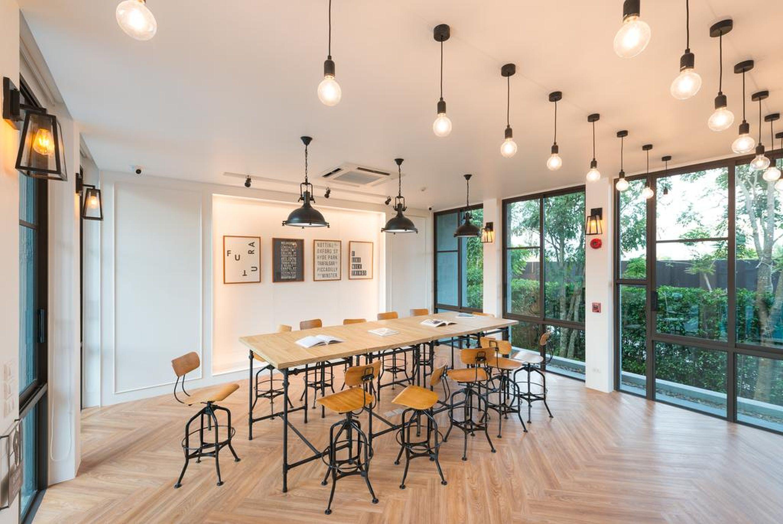 Saturdays By Brown Starling Aparthotel 4*