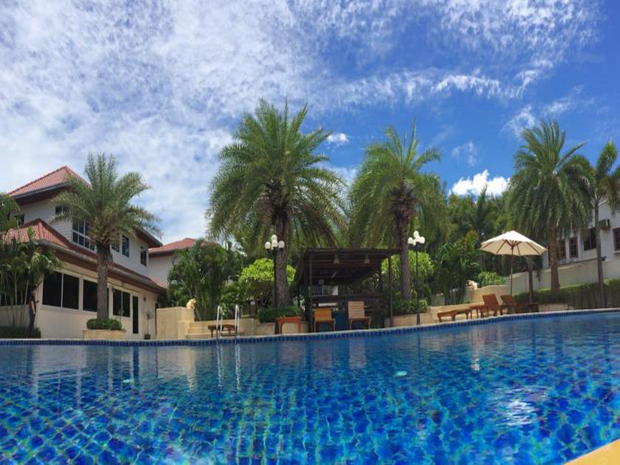Serene Sands Hotel 4*