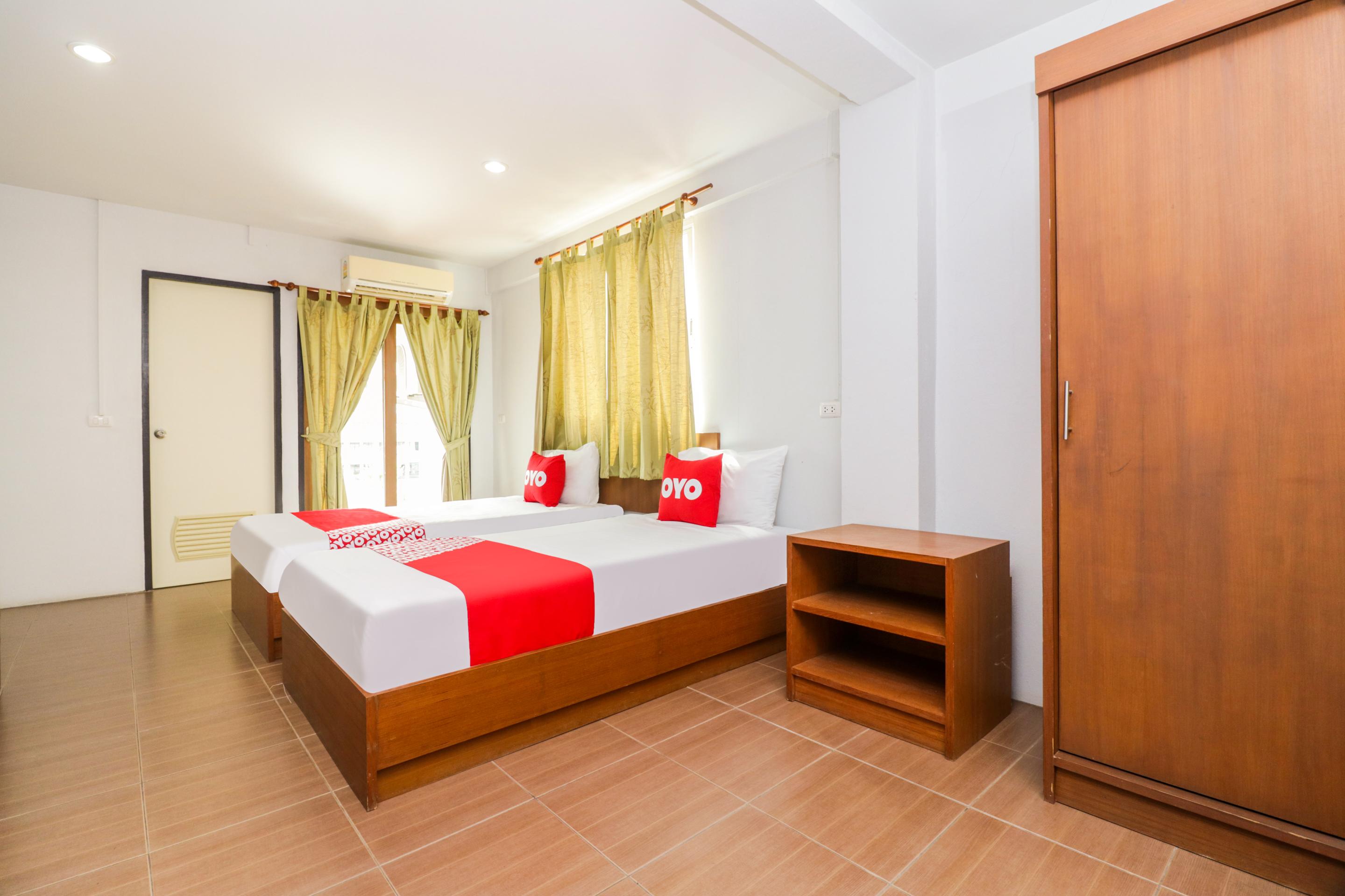 Oyo 227 Suchaya House 3*