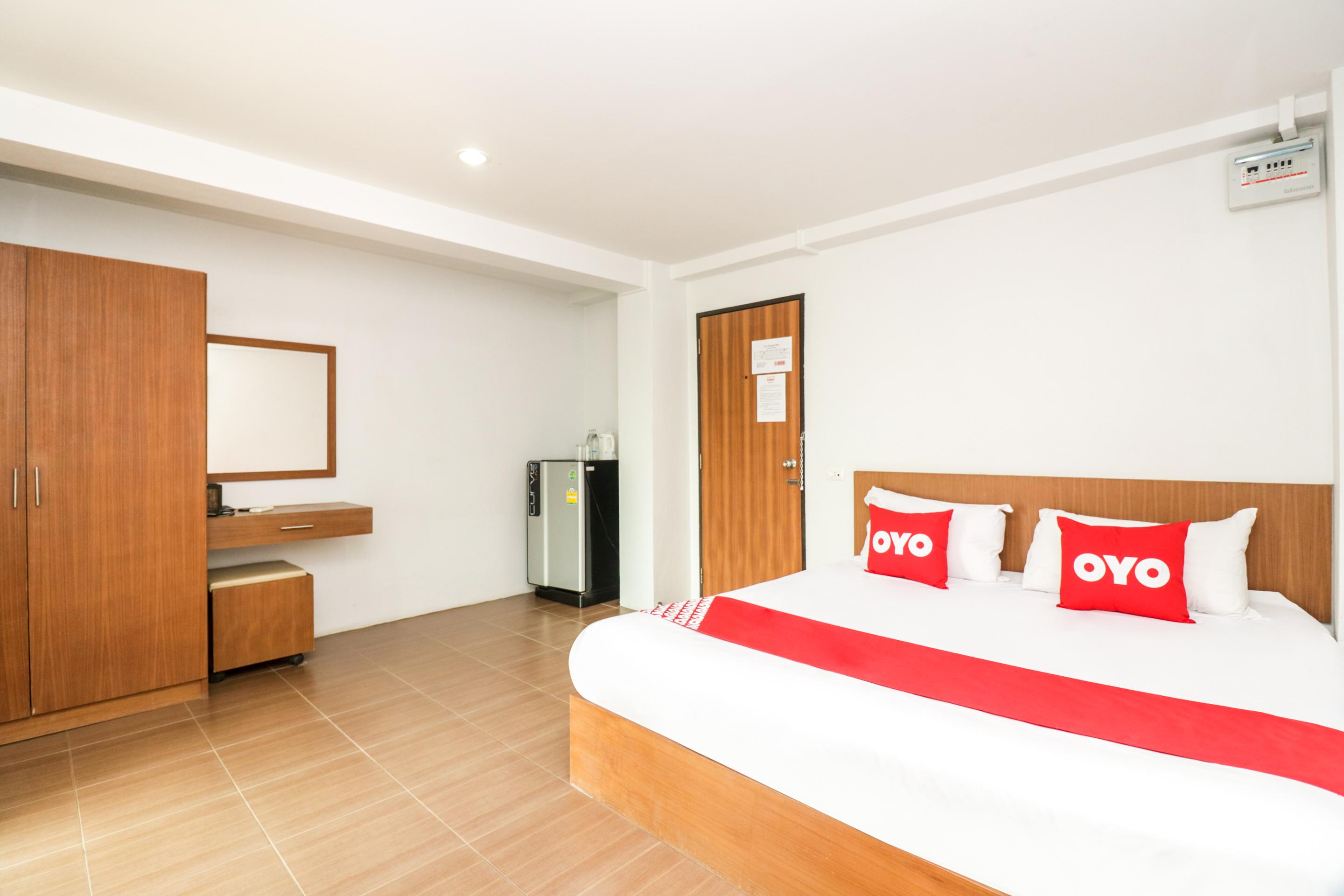 Oyo 227 Suchaya House Hotel 3*