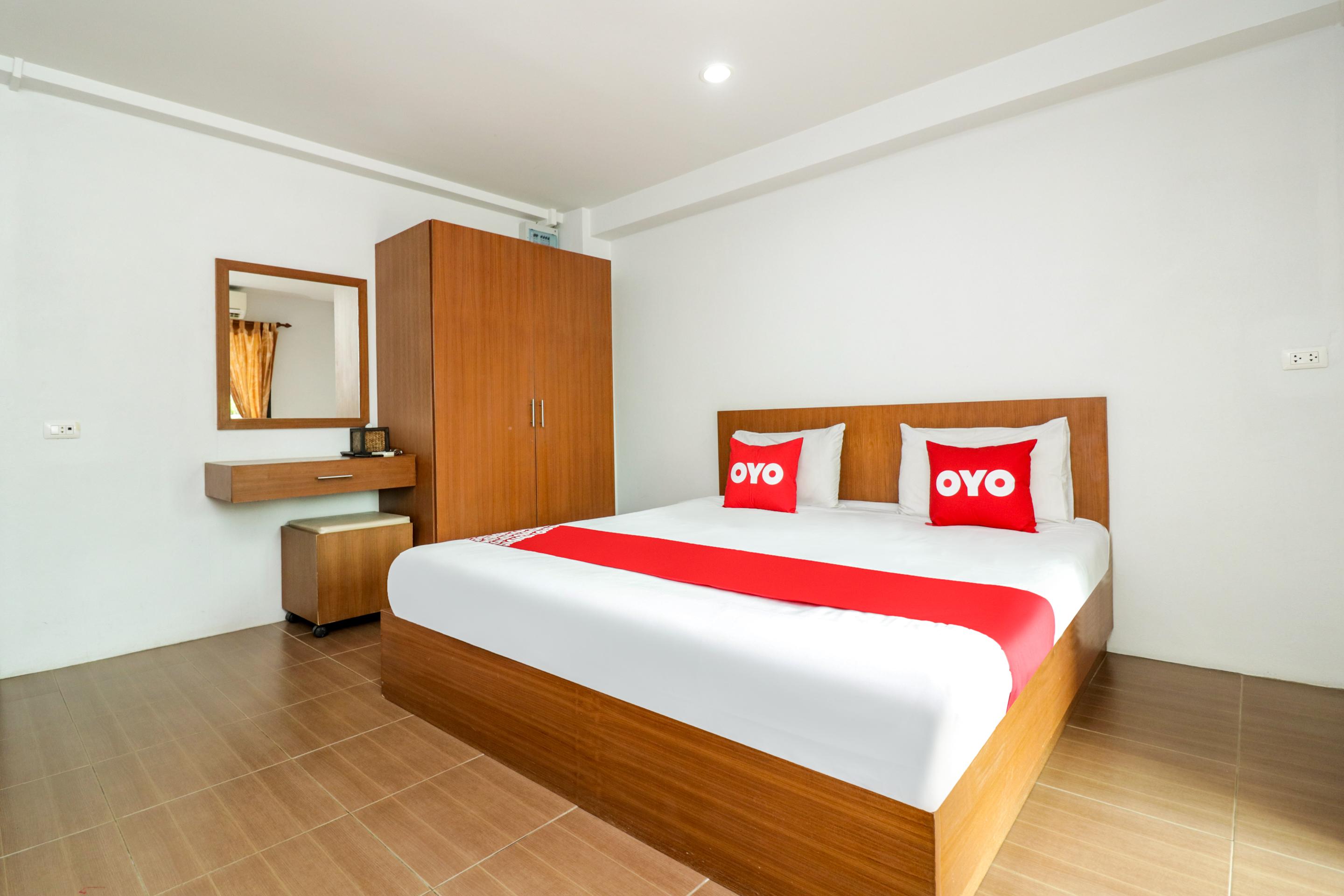 Oyo 227 Suchaya House