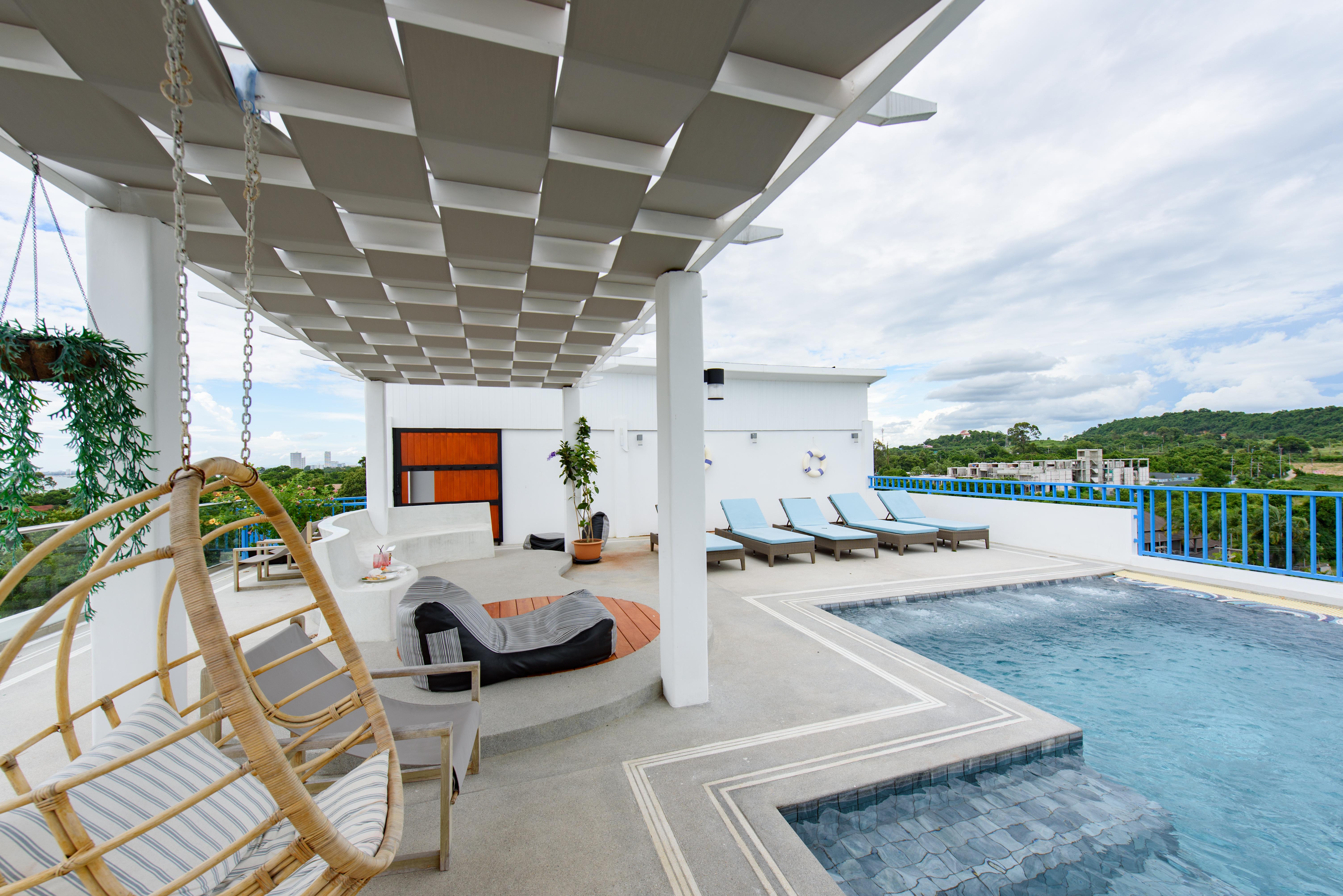 Hotel Costa Village Bangsaray
