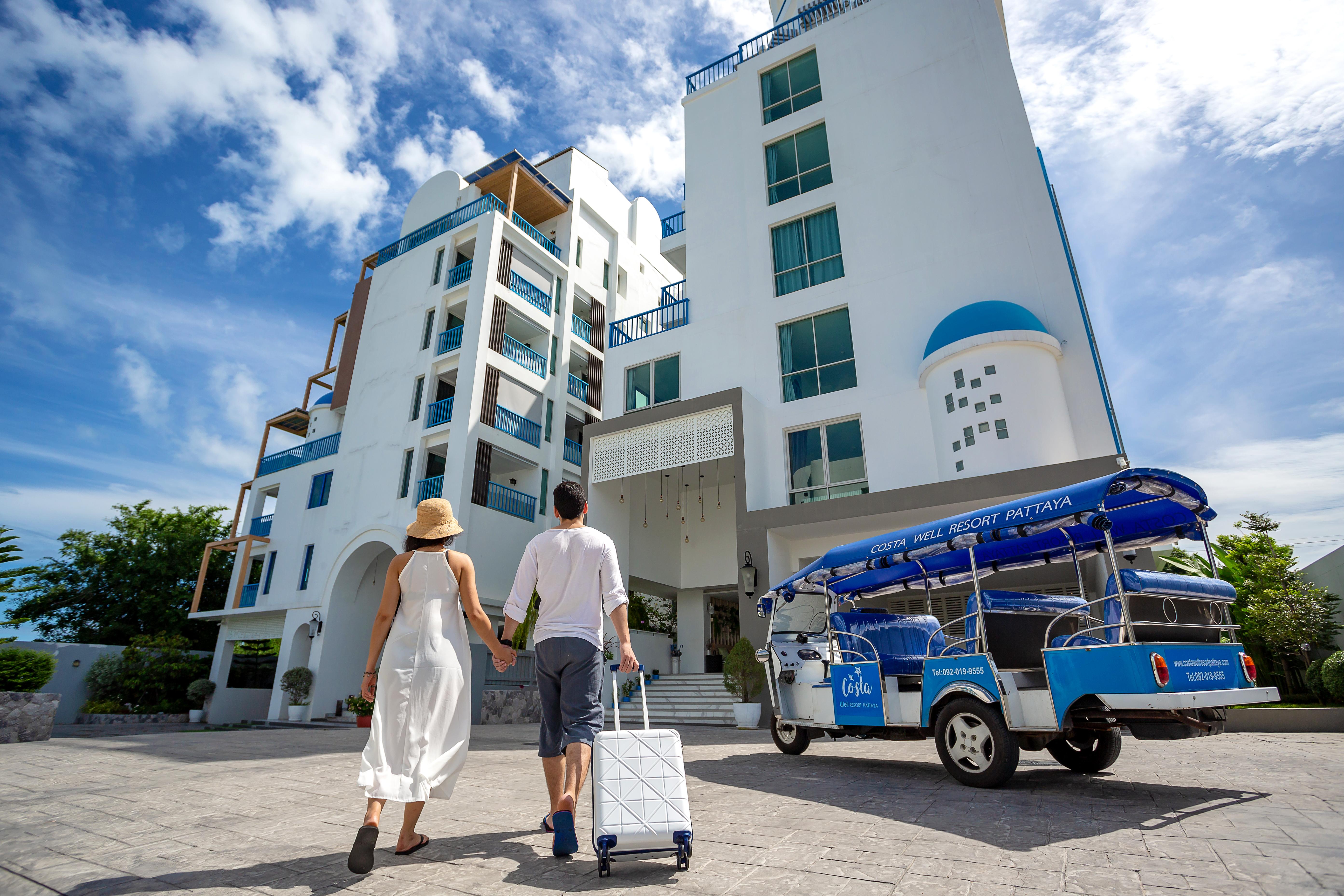 Hotel Costa Village Bangsaray 4*