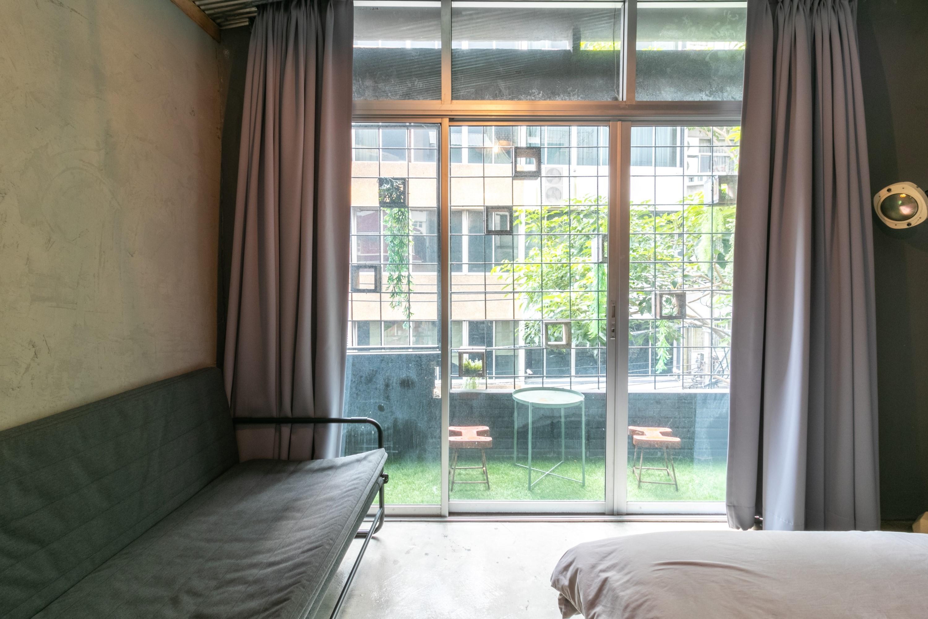 Hostel Zhelter'bkk *