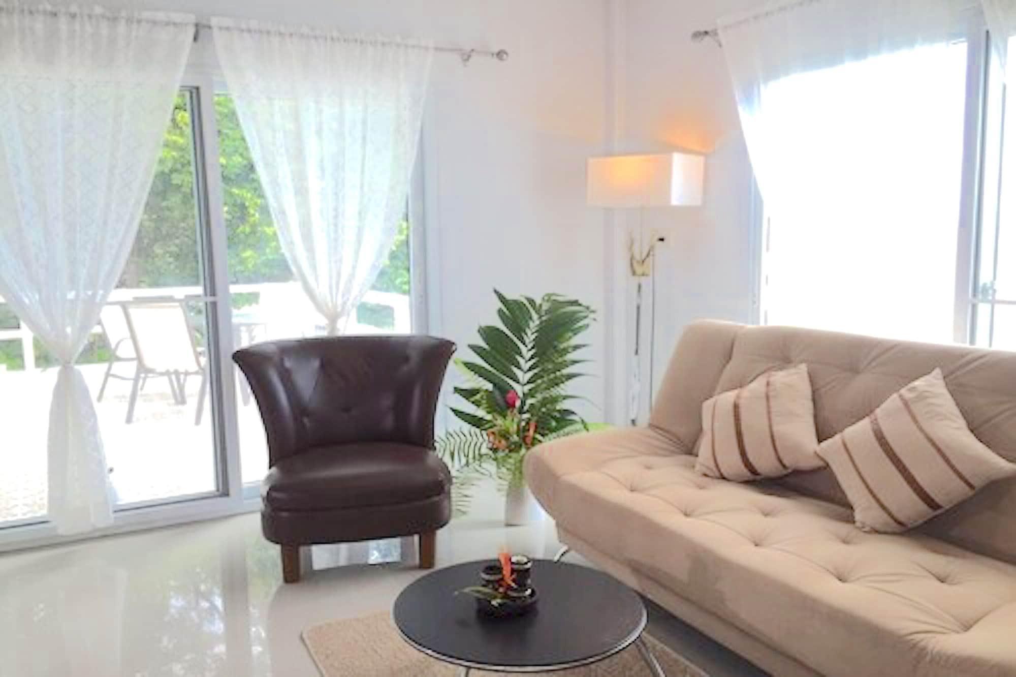 Banyan Bay Villas Koh Jum