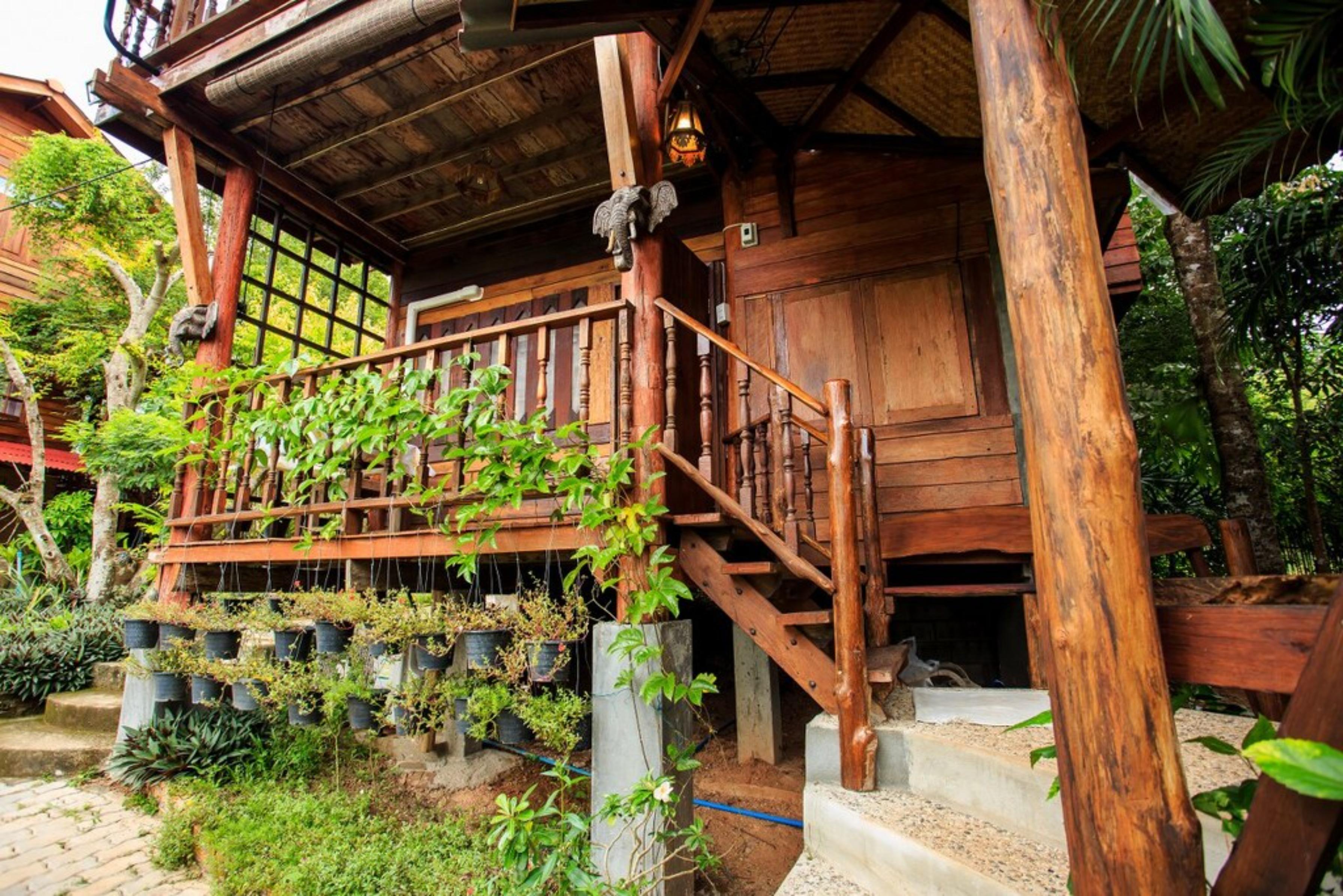 Thanyarat Resort 2*