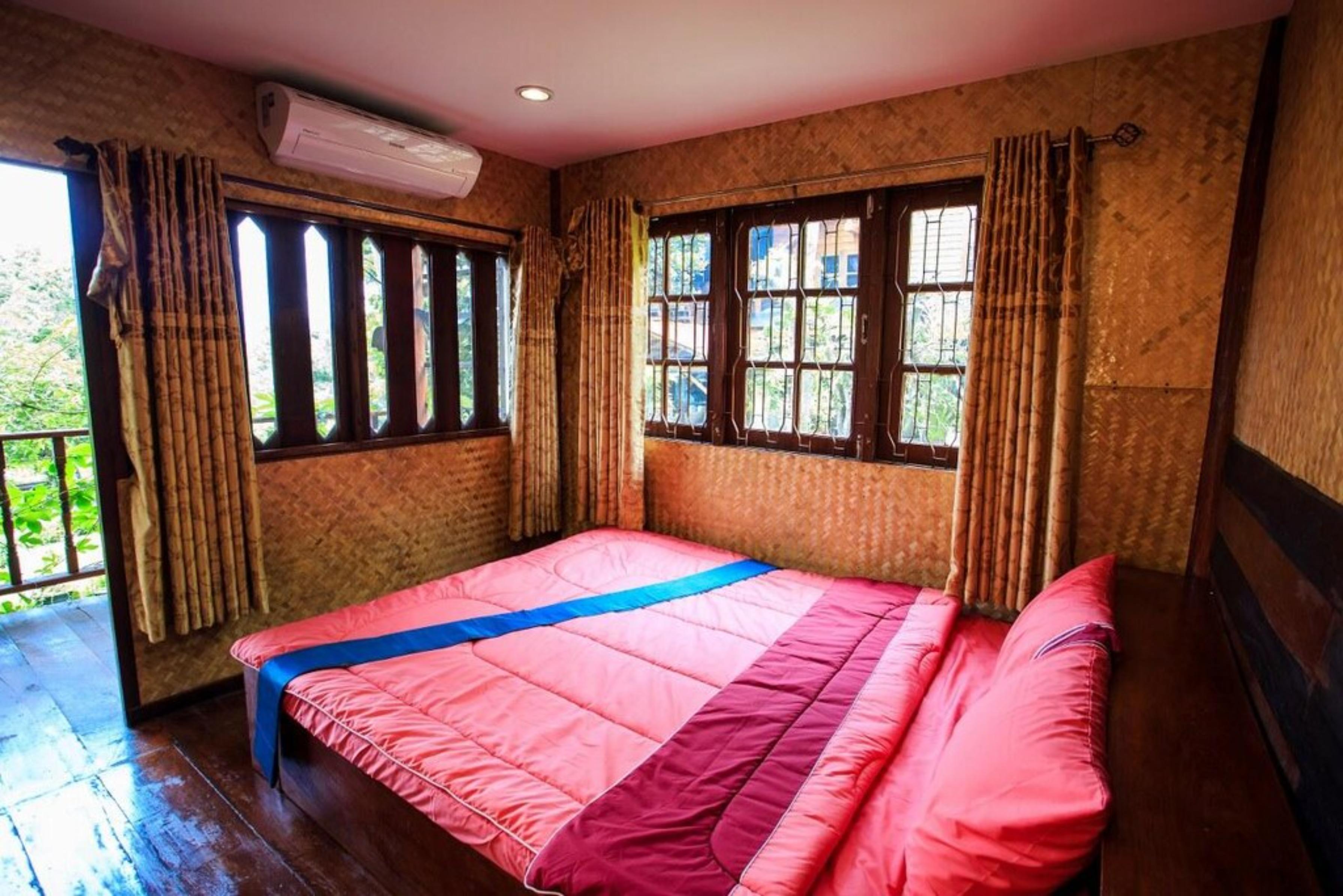 Resort Thanyarat 2*