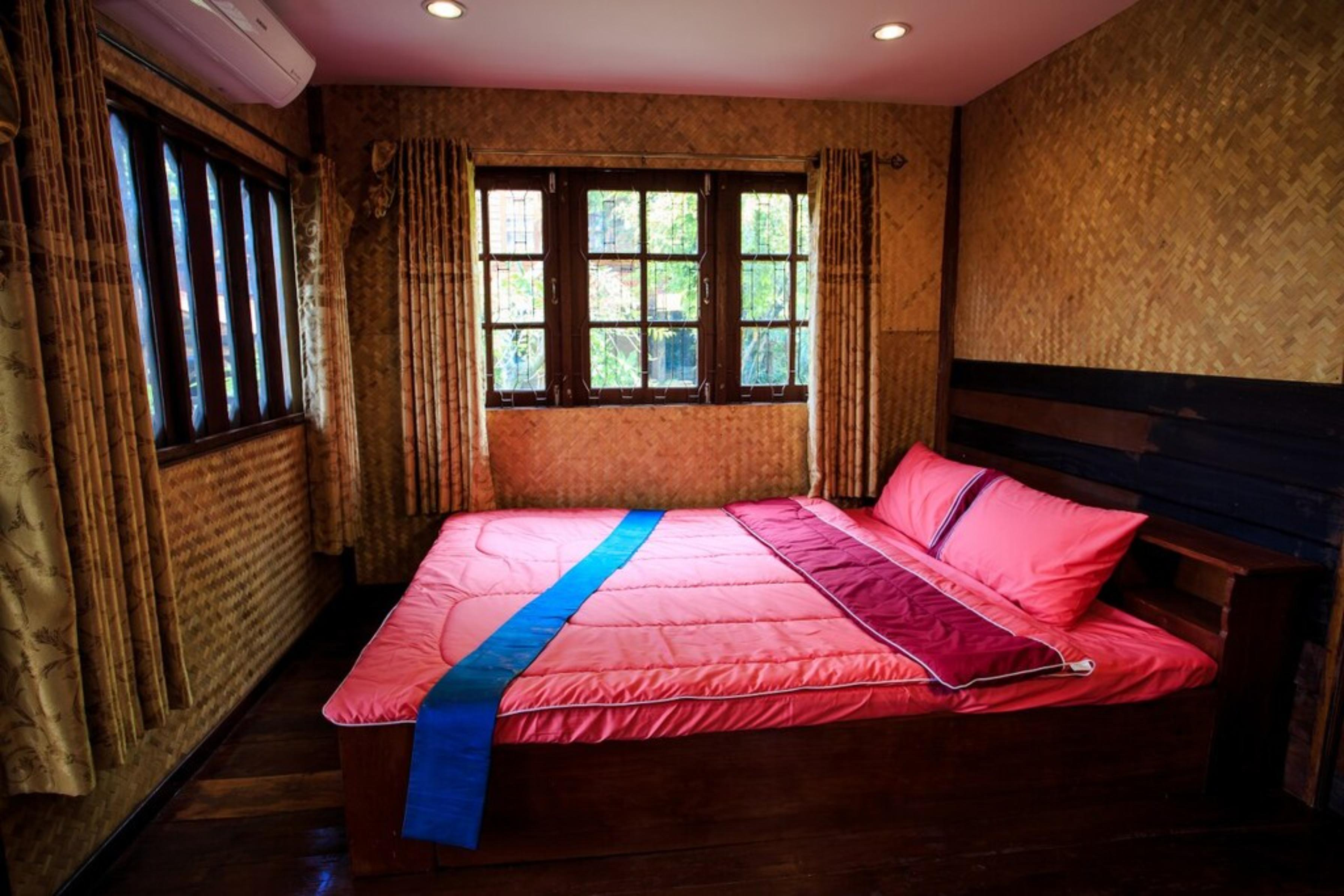 Thanyarat Resort Saluang