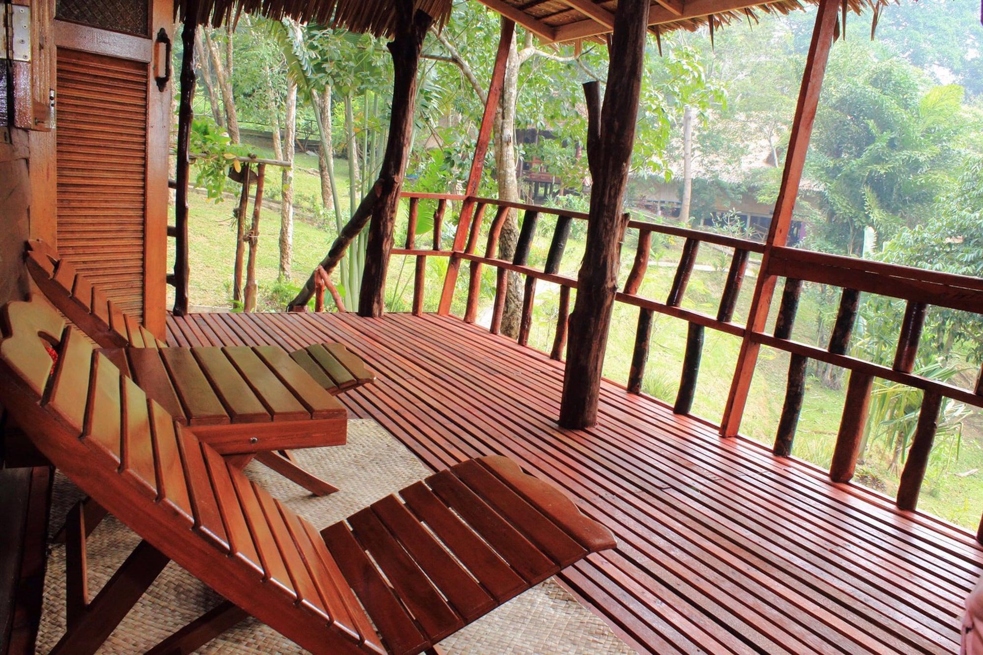 Banyan Bay Villas * Koh Jum