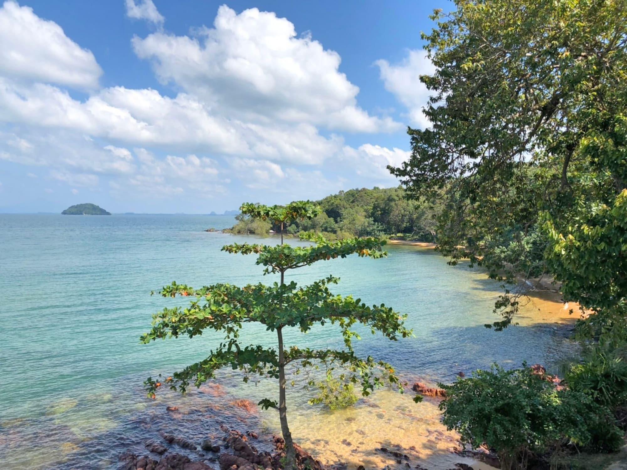 Homestay Banyan Bay Villas Koh Jum