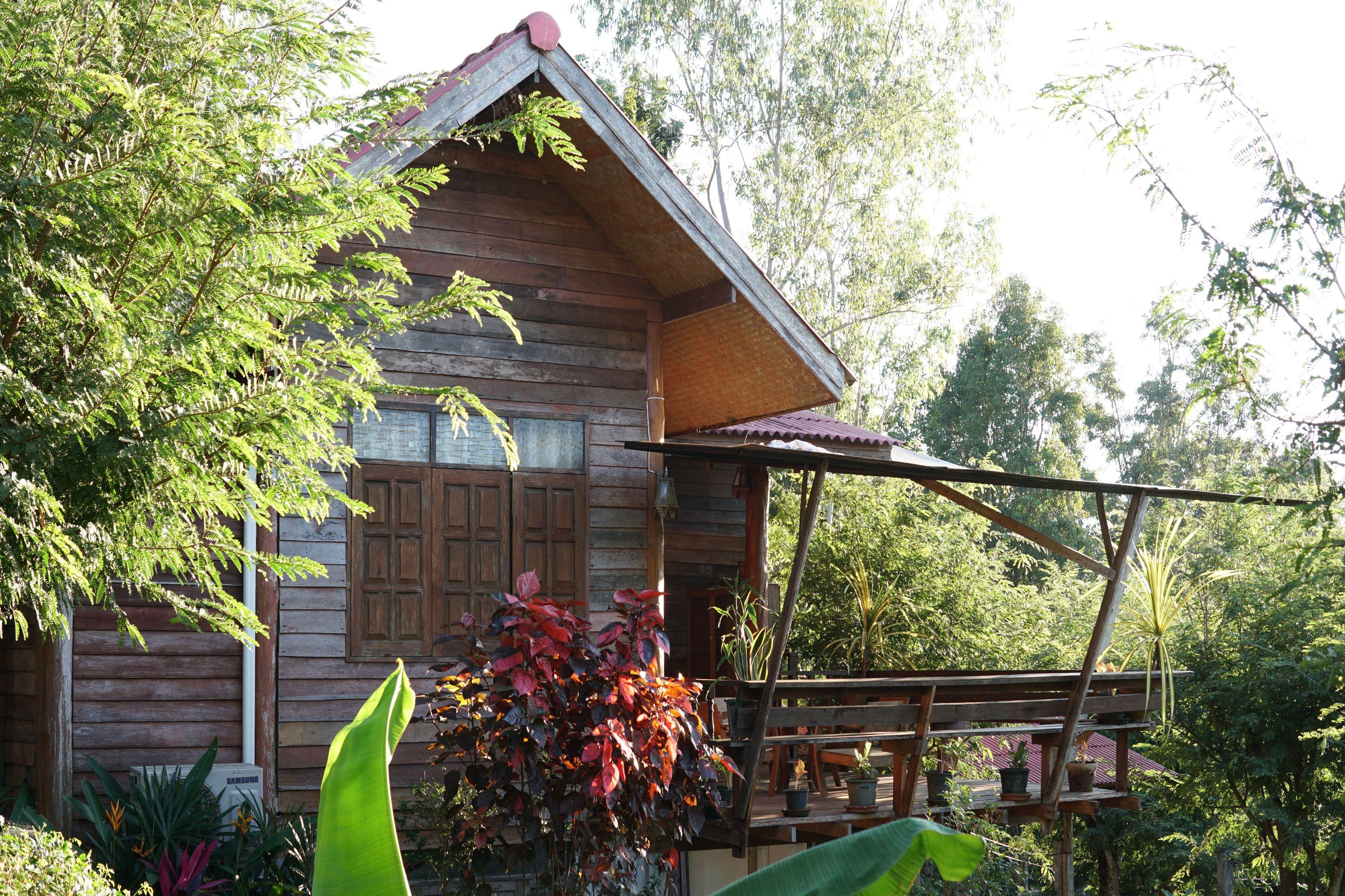 Thanyarat Resort Saluang