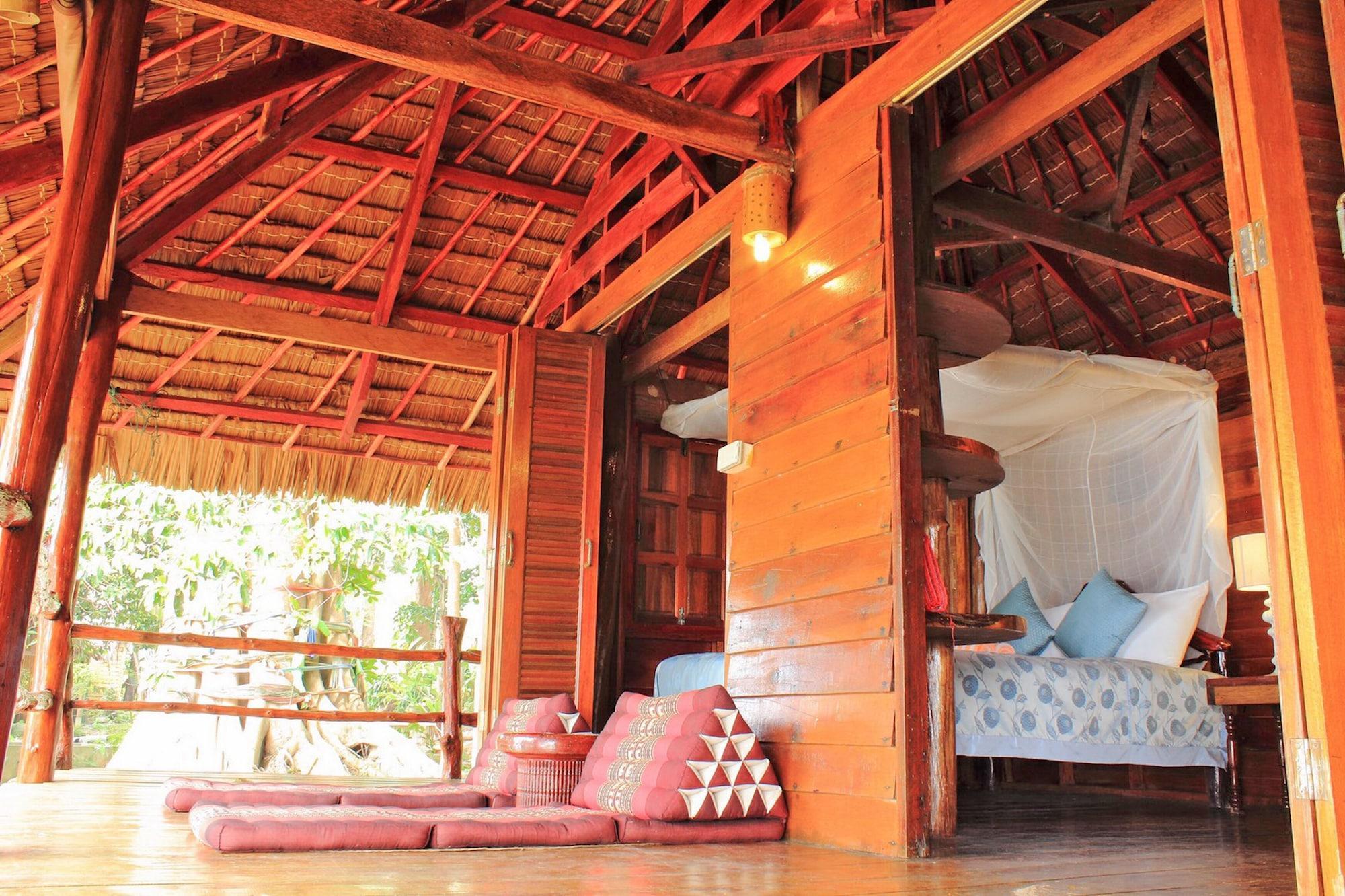 Banyan Bay Villas *