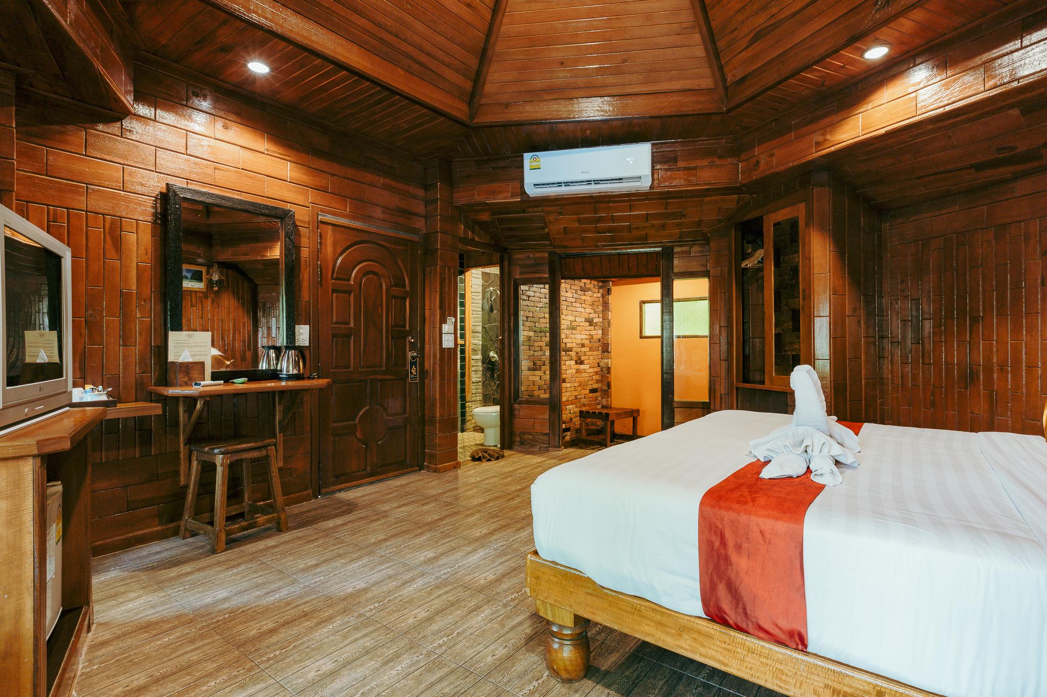 Resort Phu Pha Aonang &