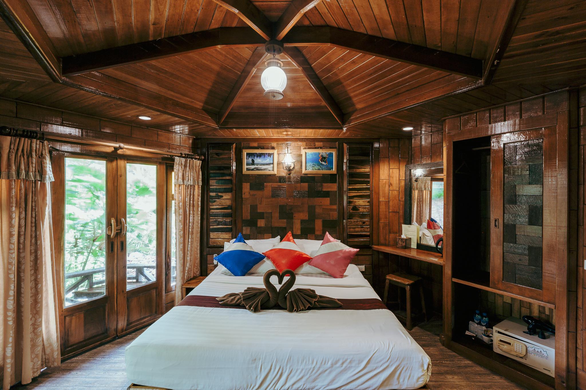 Phu Pha Aonang & Resort 3*
