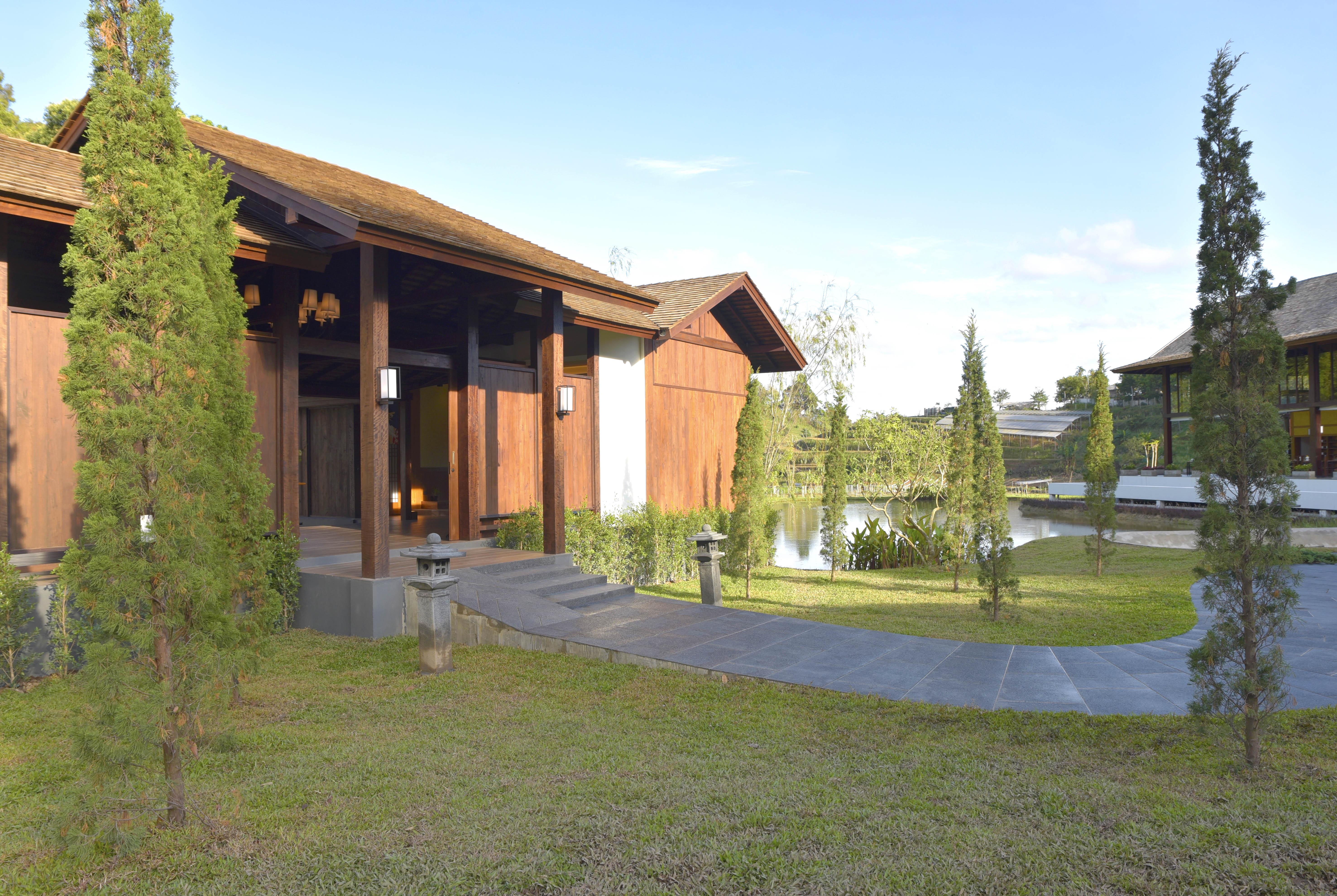 Onsen At Moncham Resort 5*