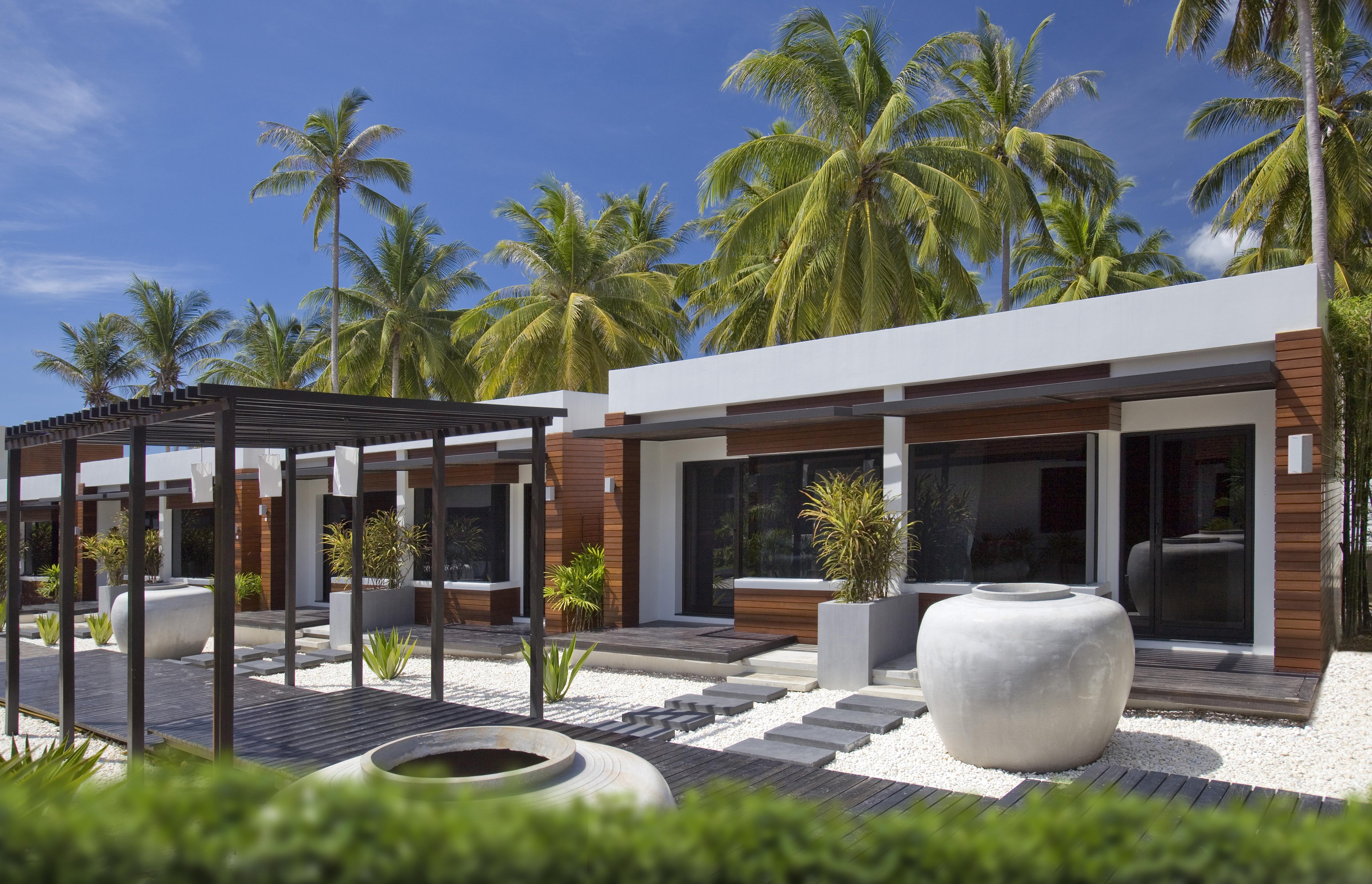Resort Aava And