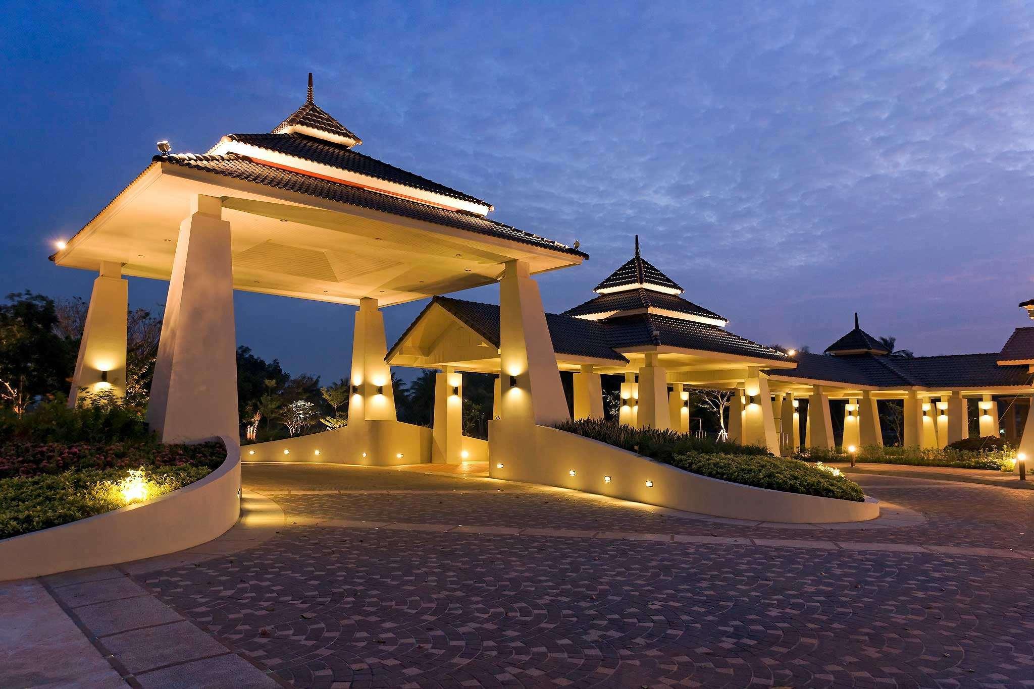 The Nouveau And Golf 4* Chumphon