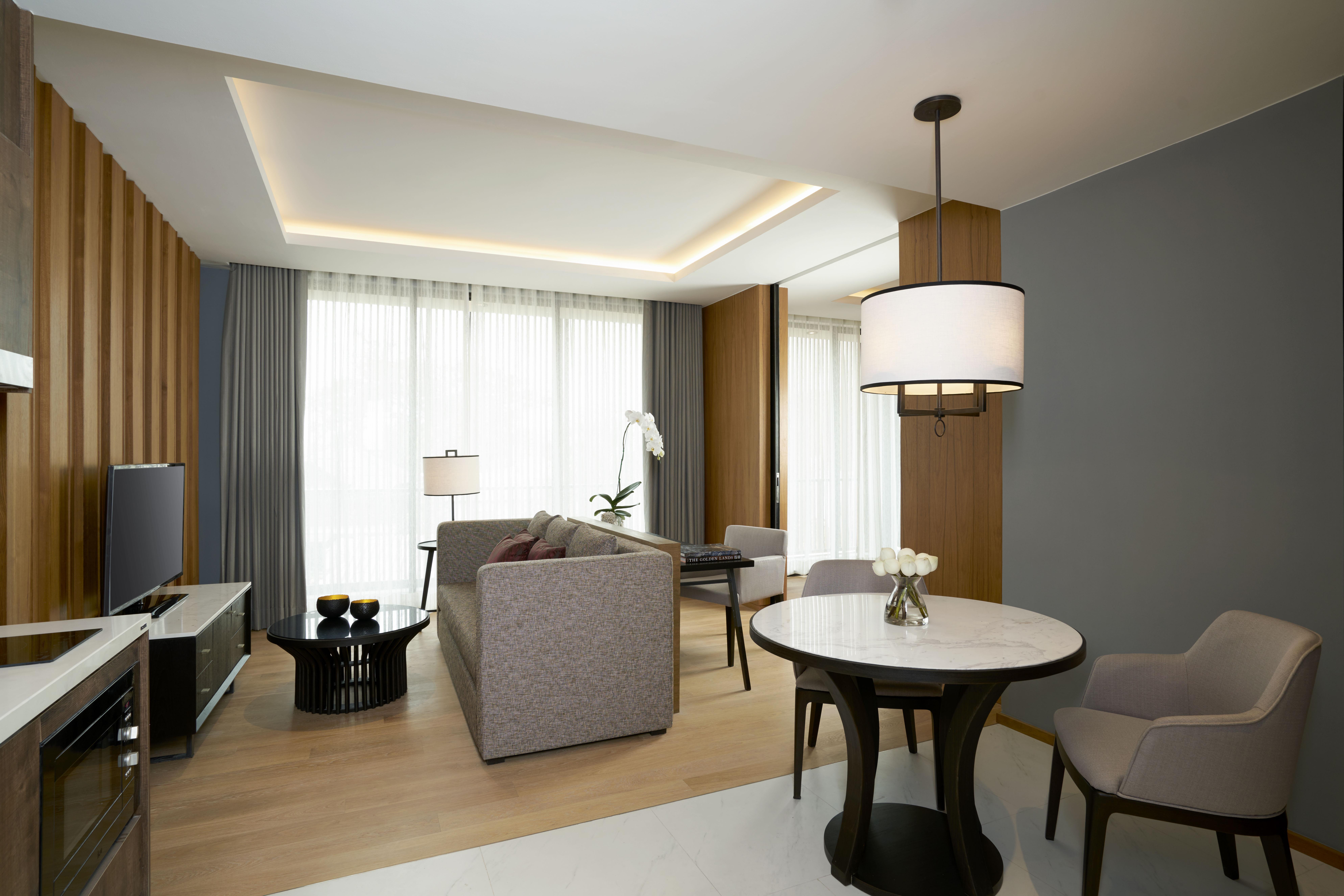 Anantara Serviced Suites 5*