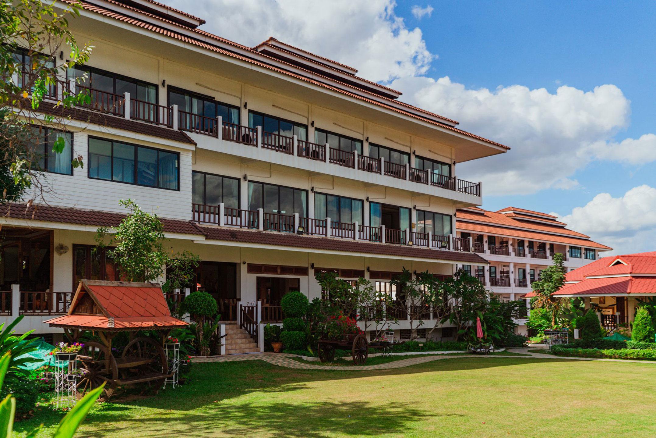 Resort Chiangkhan River Mountain 4*