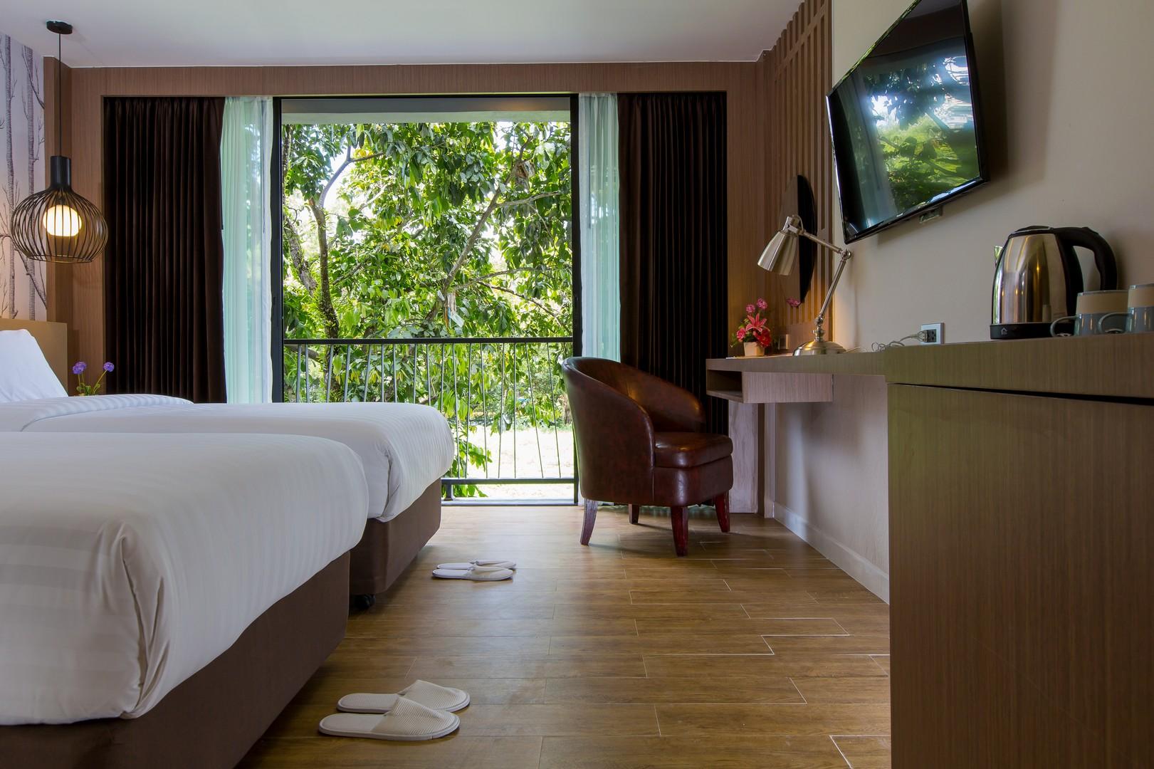 Hotel Glow Krabi 4*