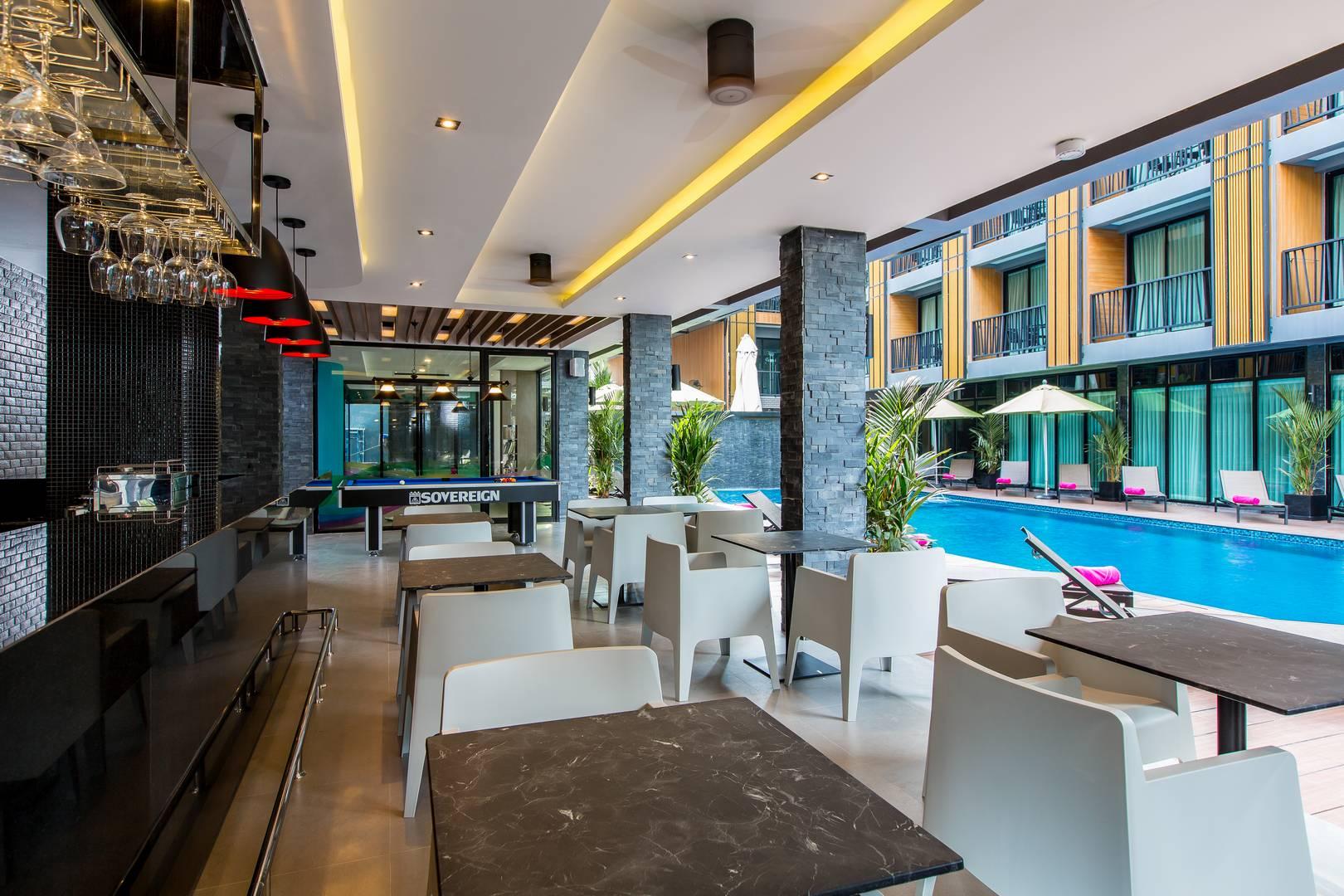 Glow Krabi Hotel 4*