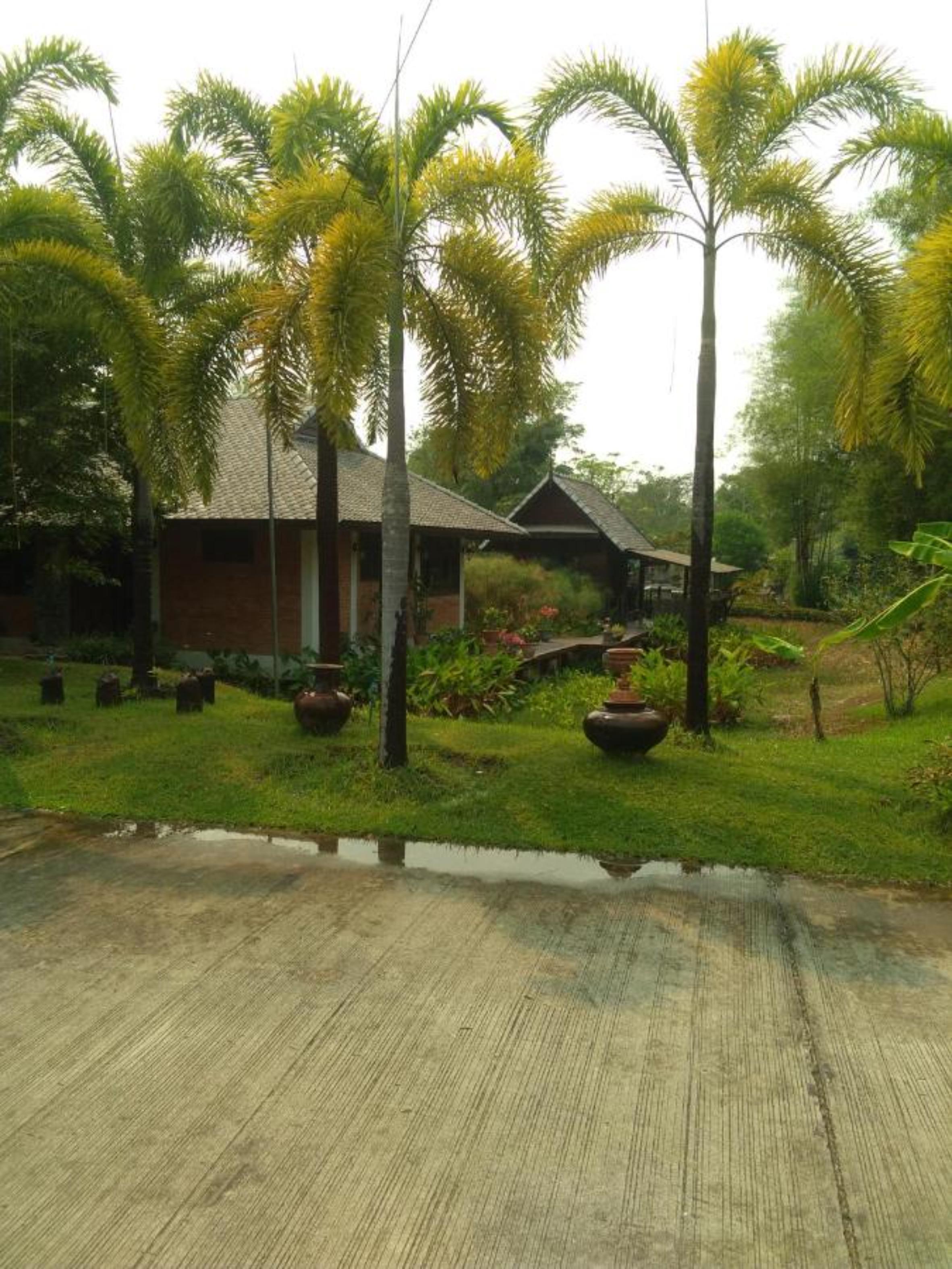 Baan Chai Thung Resort