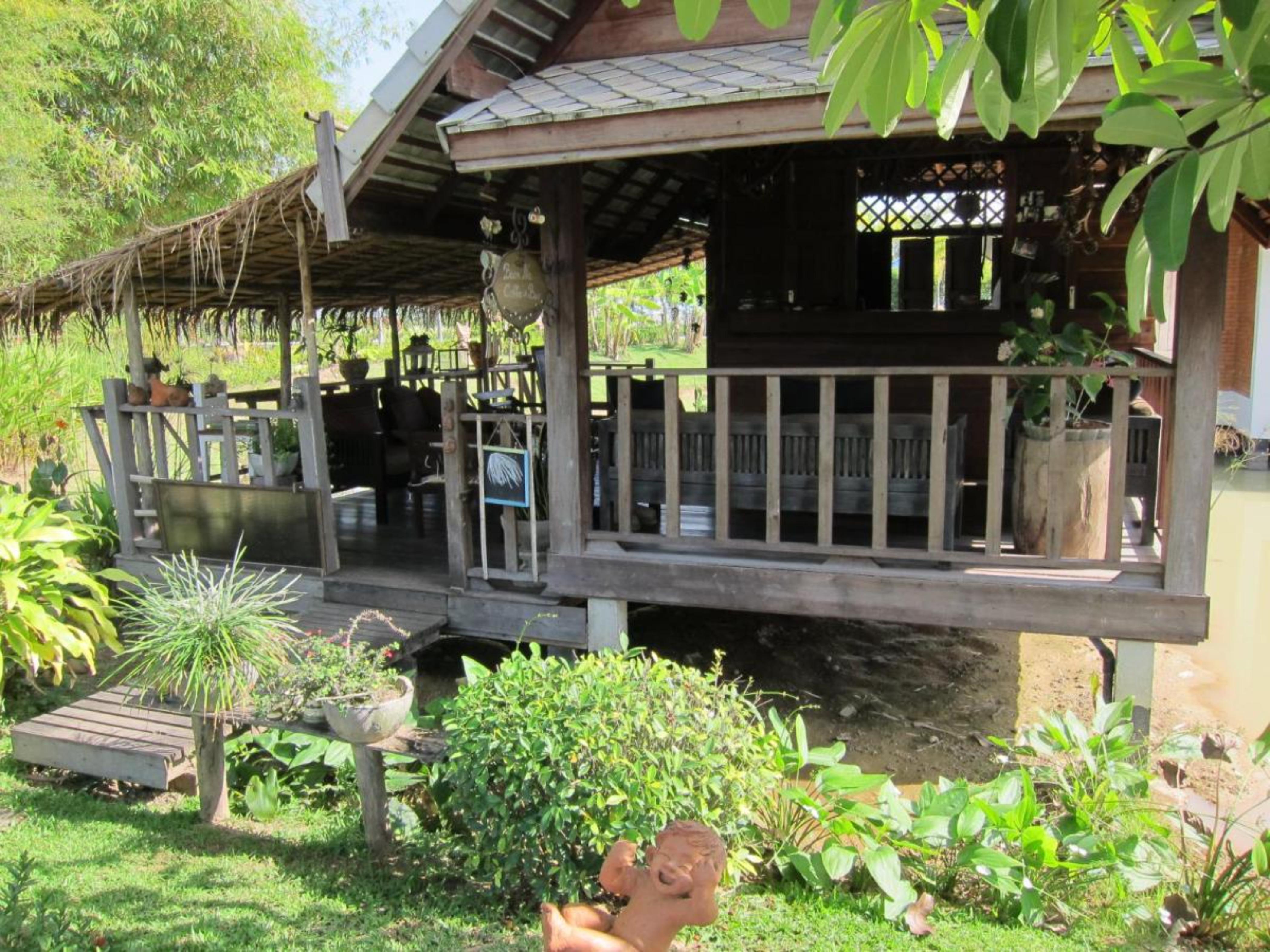 Baan Chai Thung Resort 3*