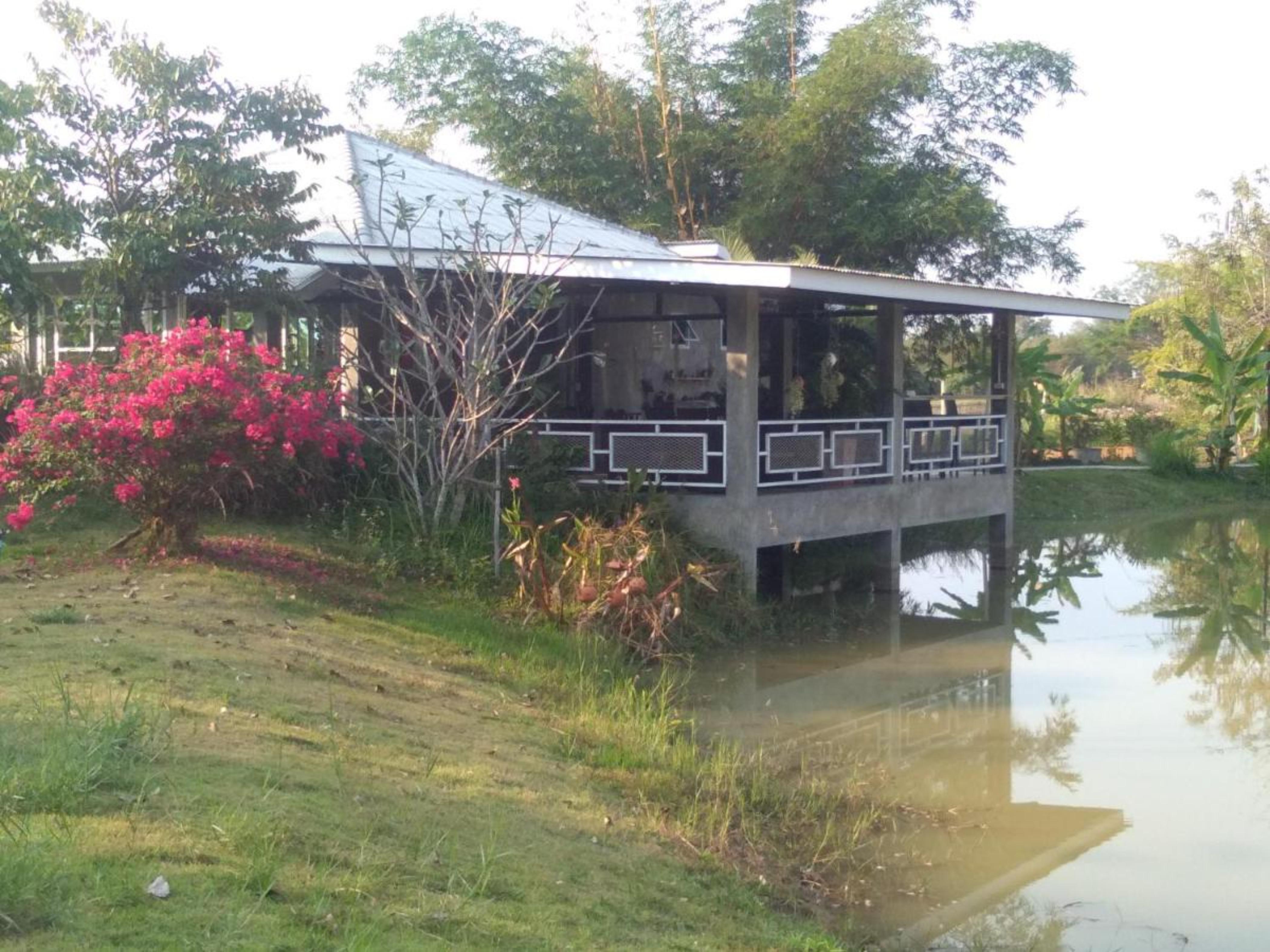 Baan Chai Thung Doi Saket