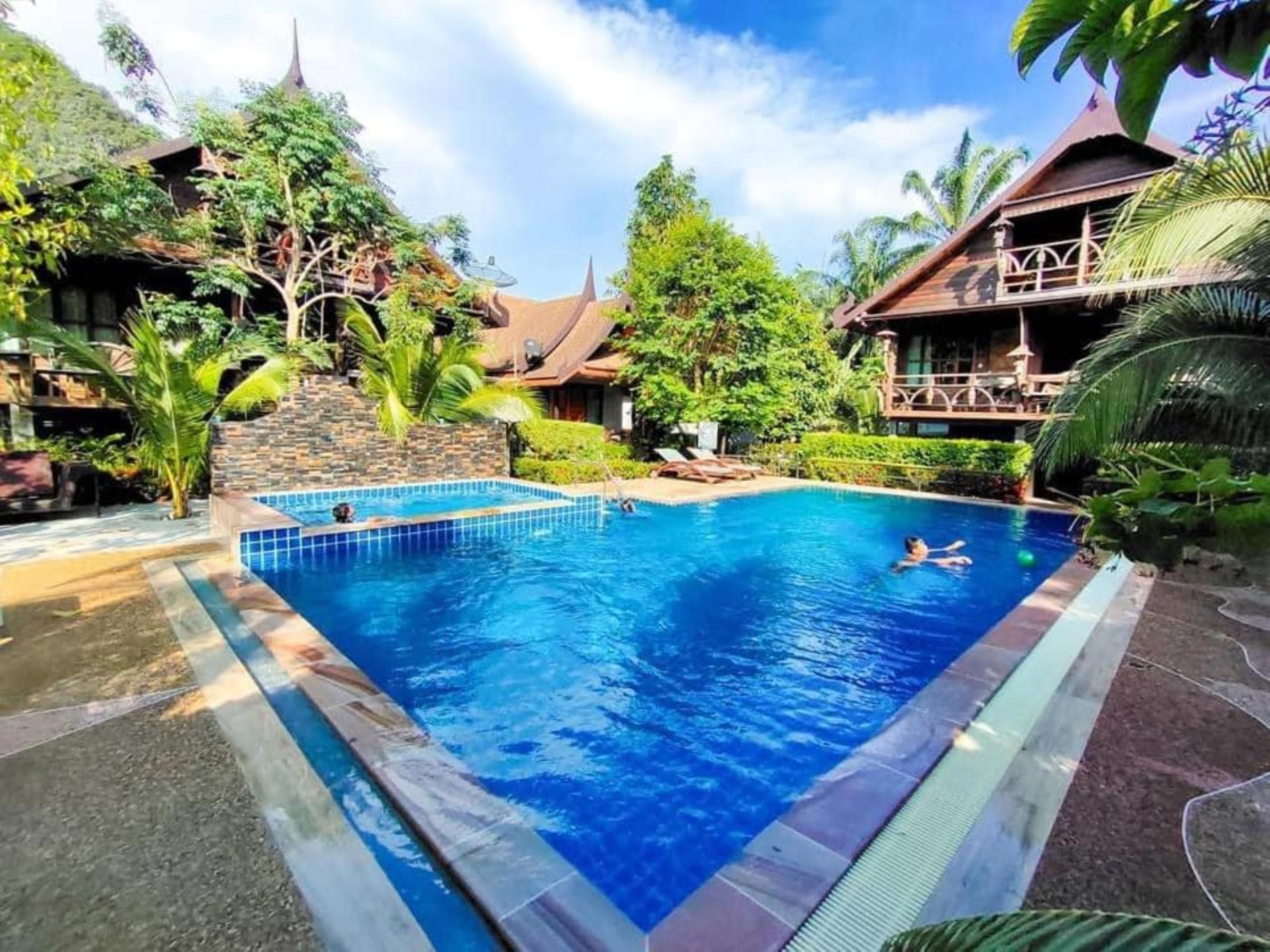 Boutique Village Hotel 3*