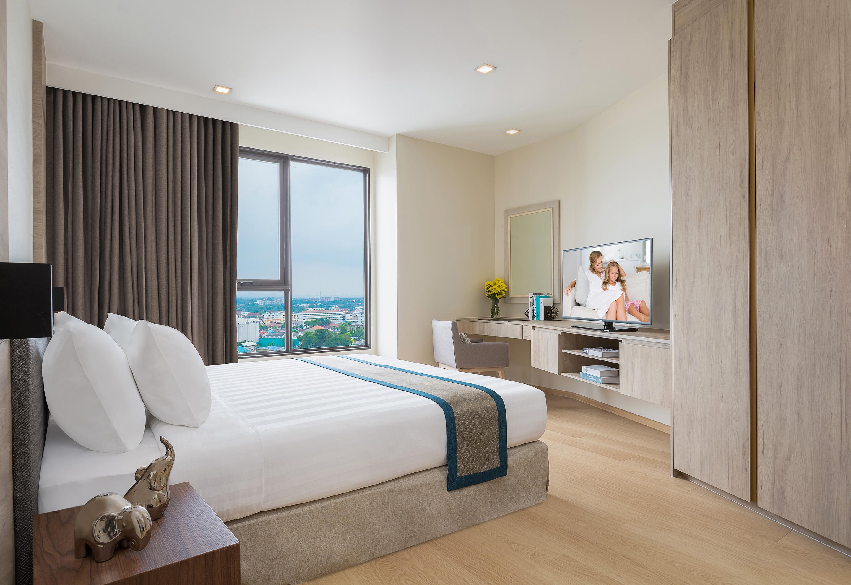 Somerset Harbourview Sri Racha Apartment *