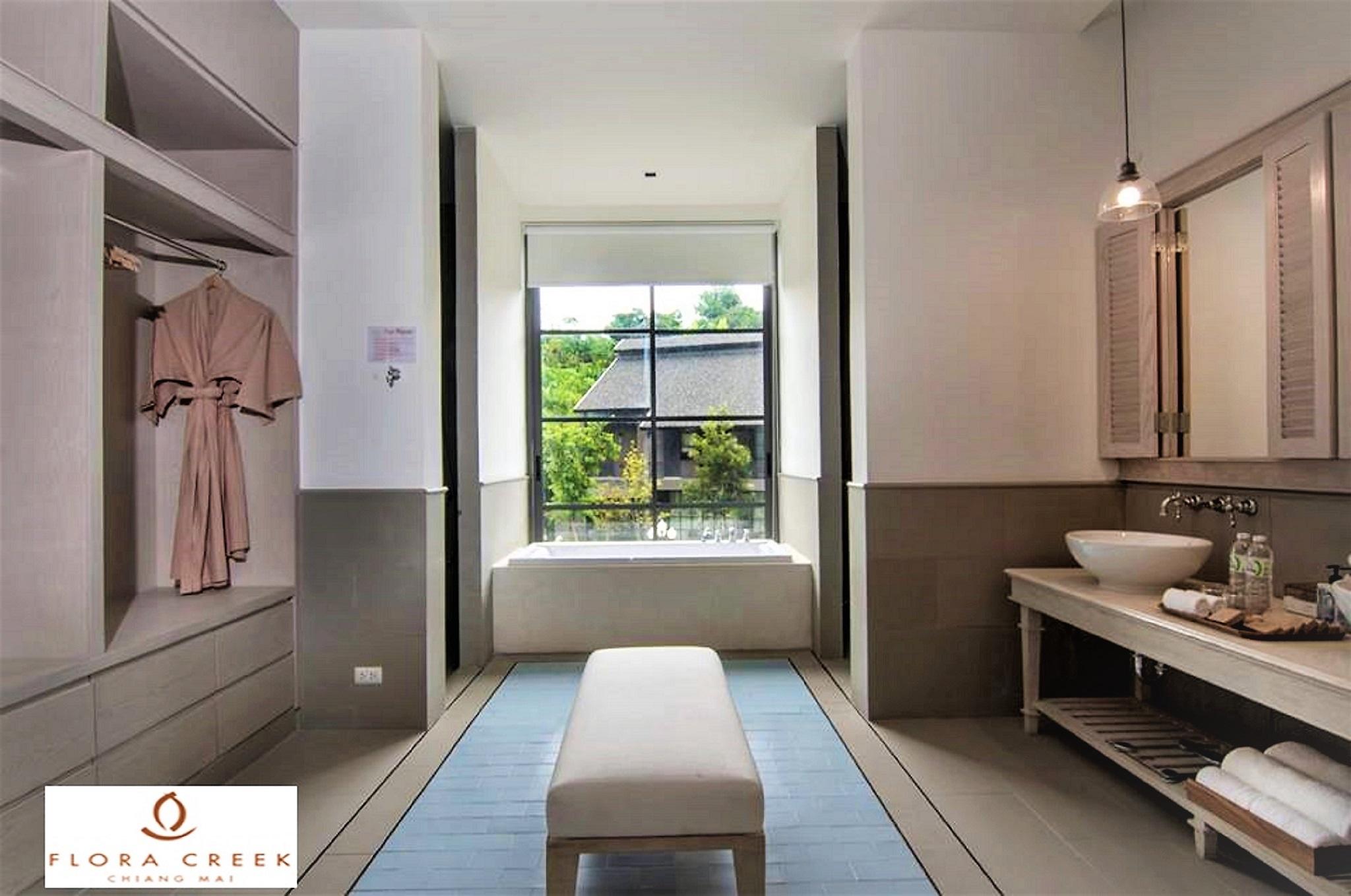 Flora Creek 5*