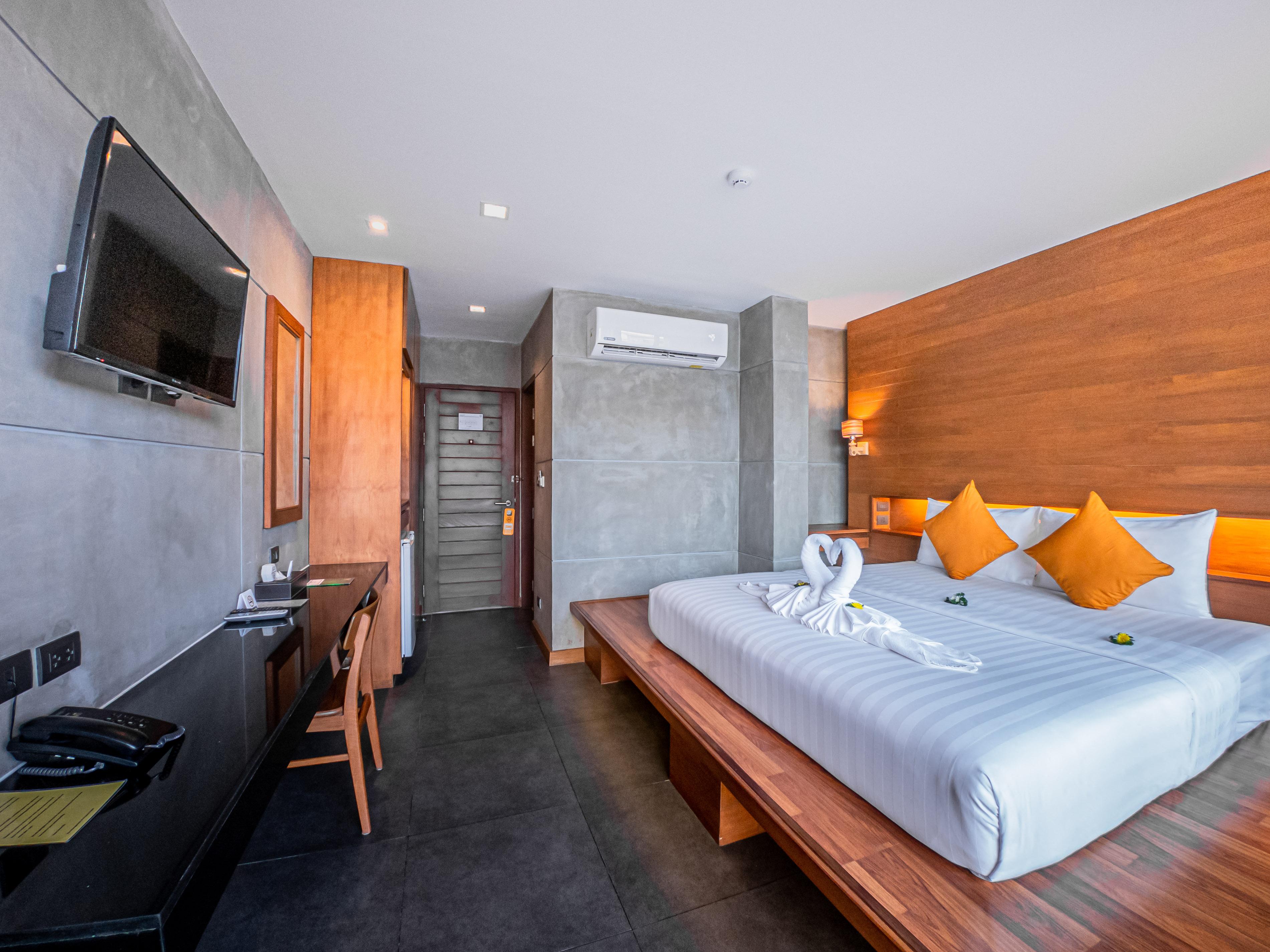 J4 Samui Hotel 2*