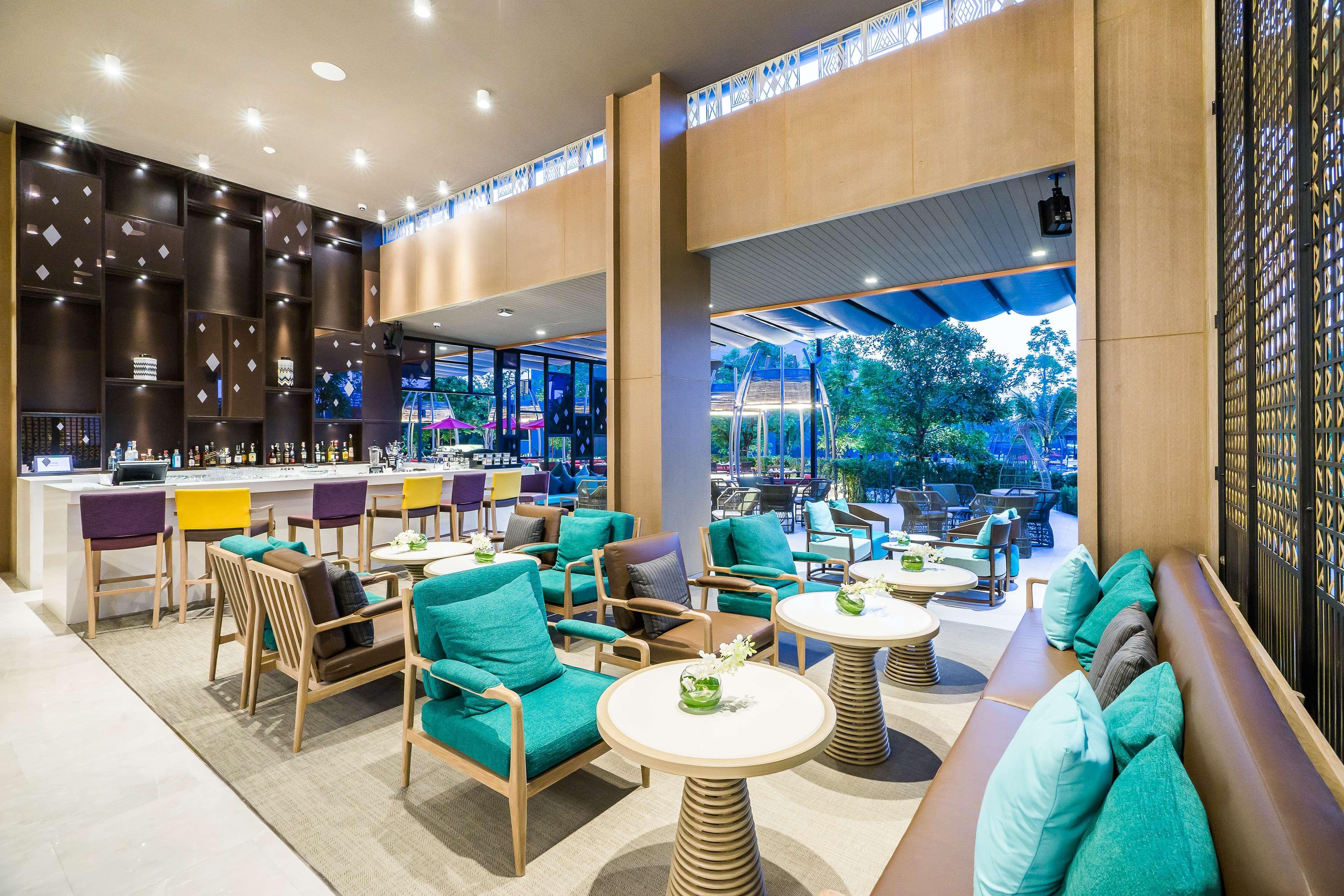 Avani+ Hua Hin Resort Resort 5*