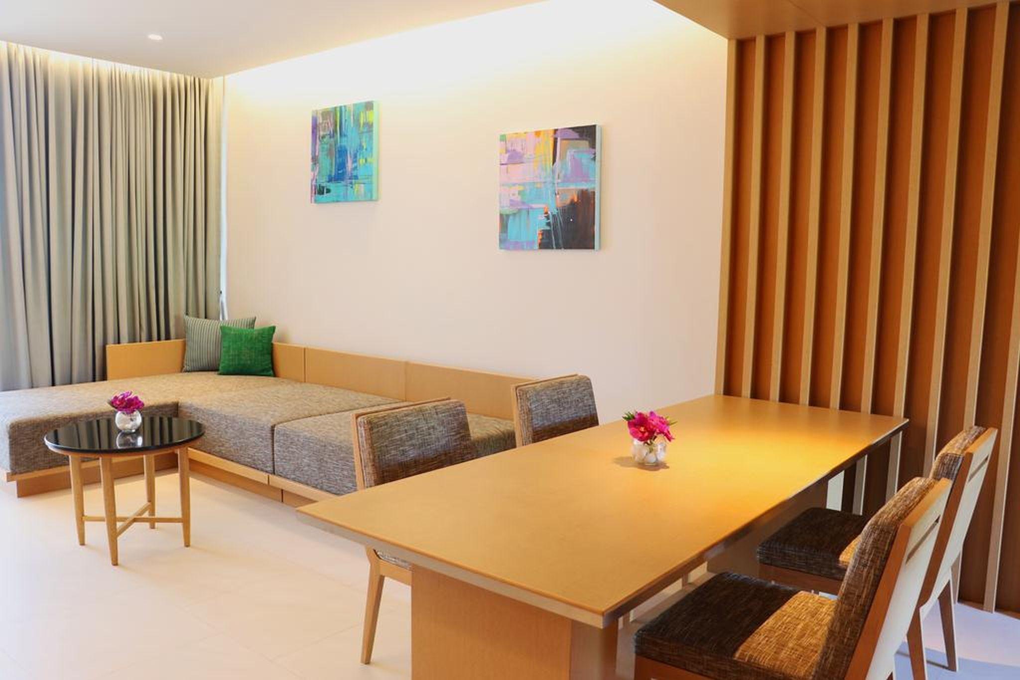 Ace Of Hua Hin - Sha Cha-Am