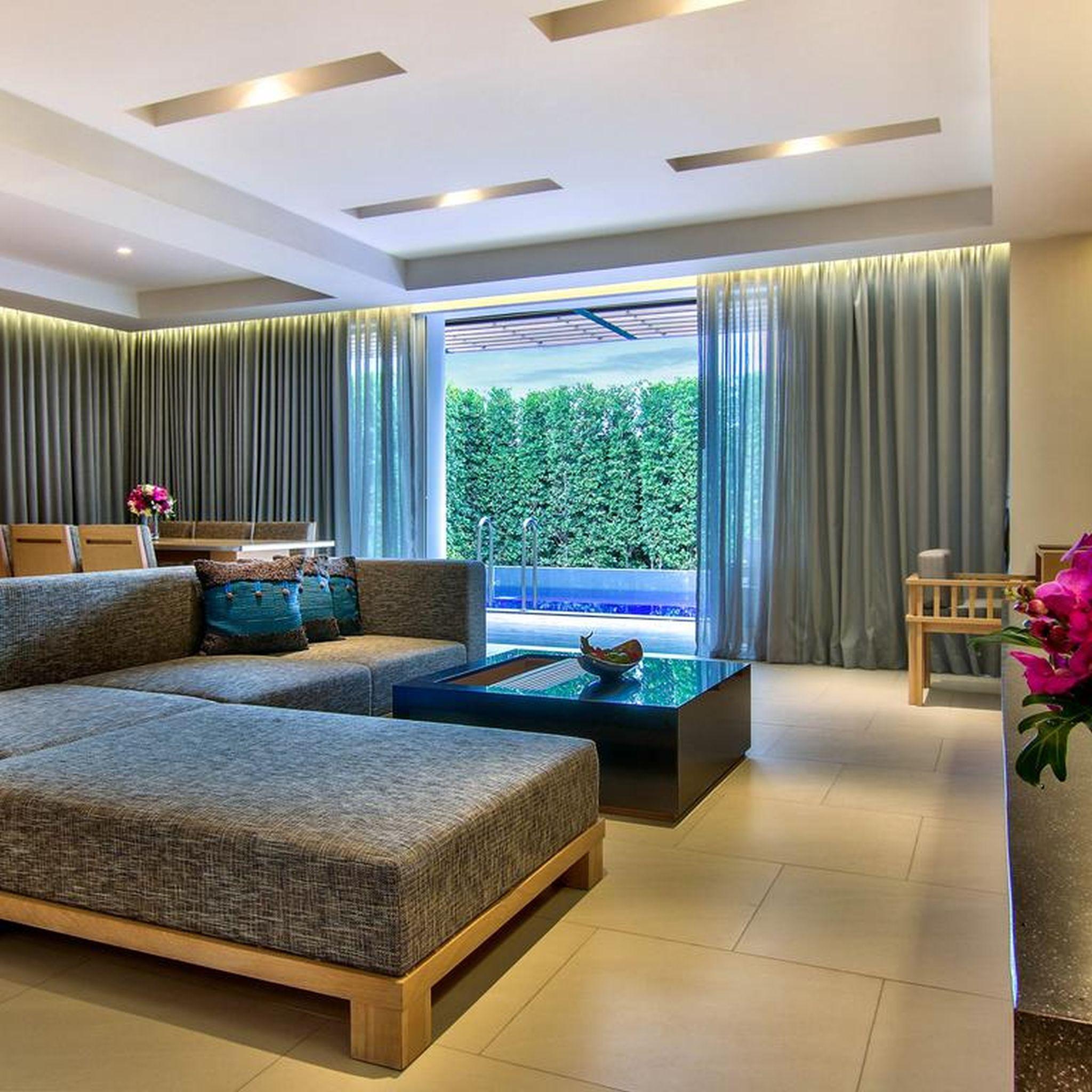 Ace Of Hua Hin - Sha