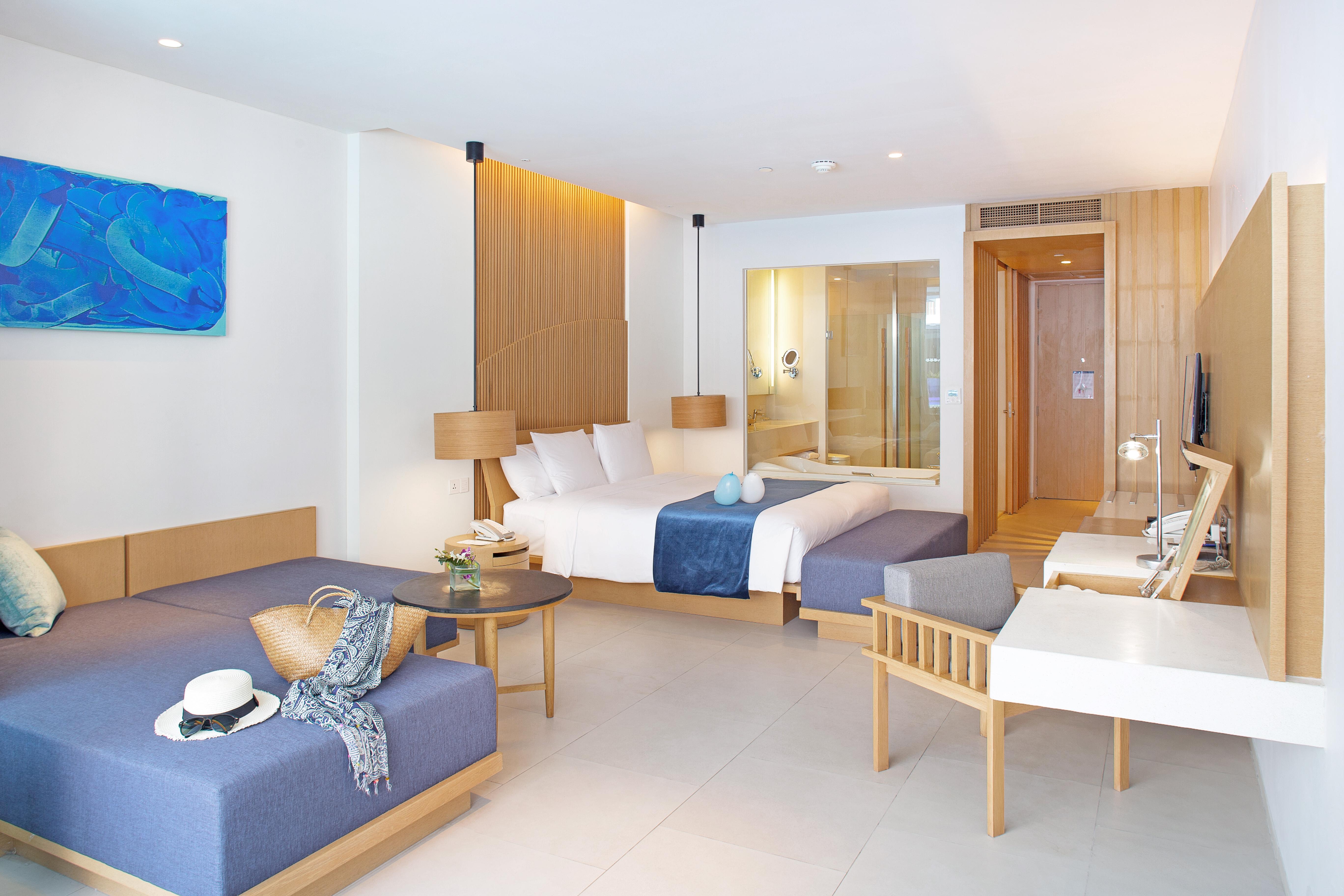 Ace Of Hua Hin - Sha Cha-Am