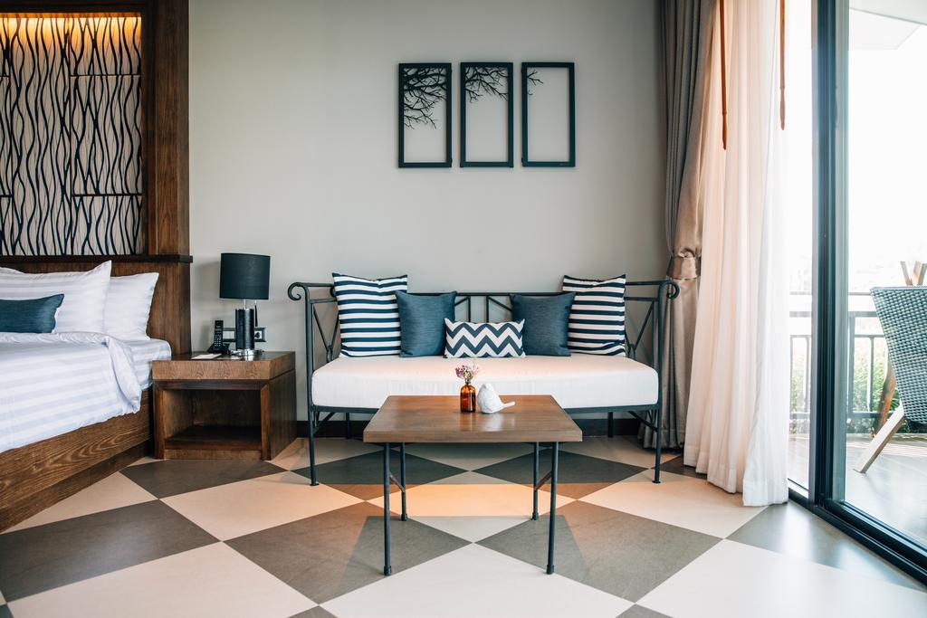 Hotel Coral Tree Huahin