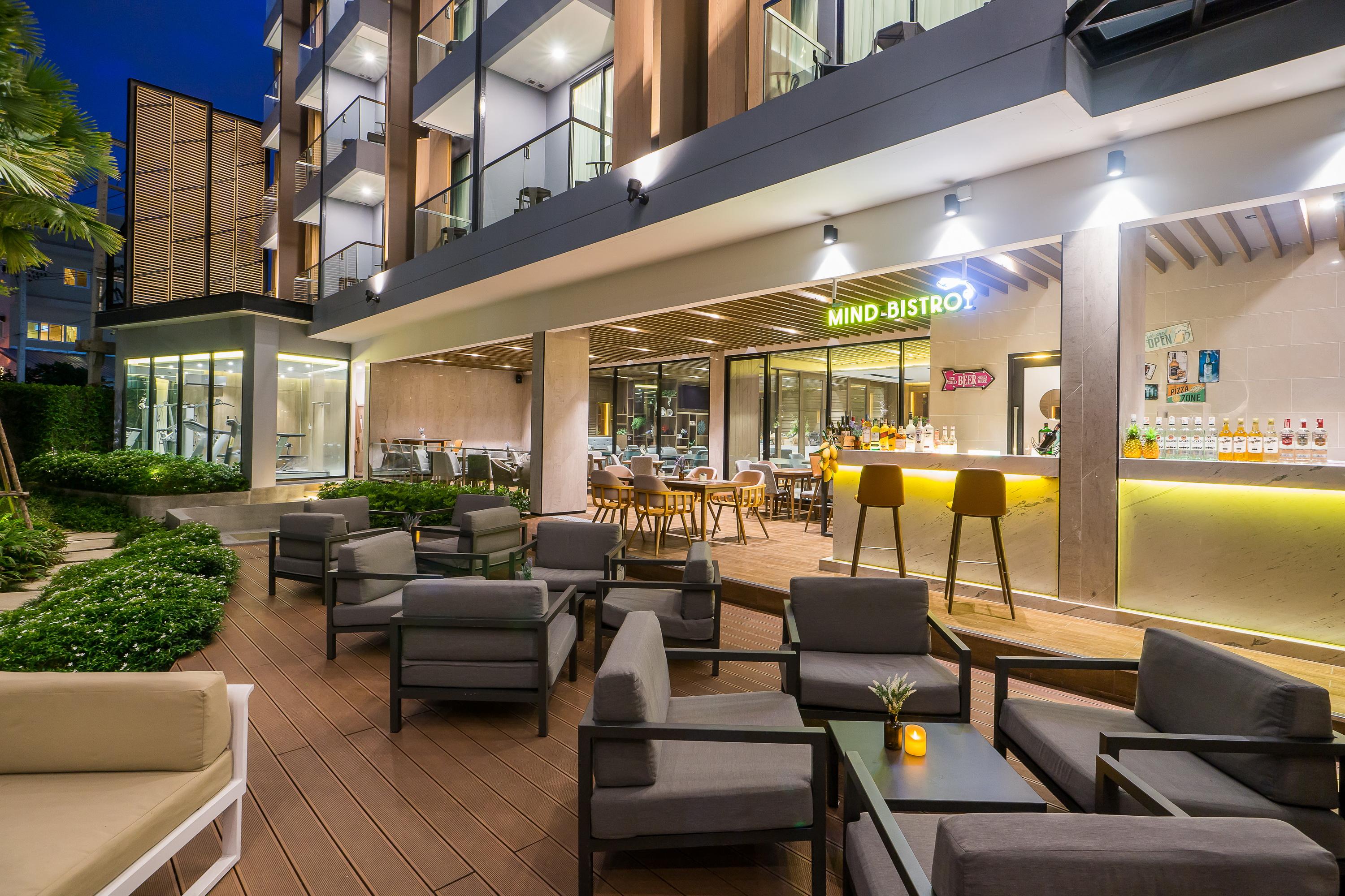 Amber Hotel 4*