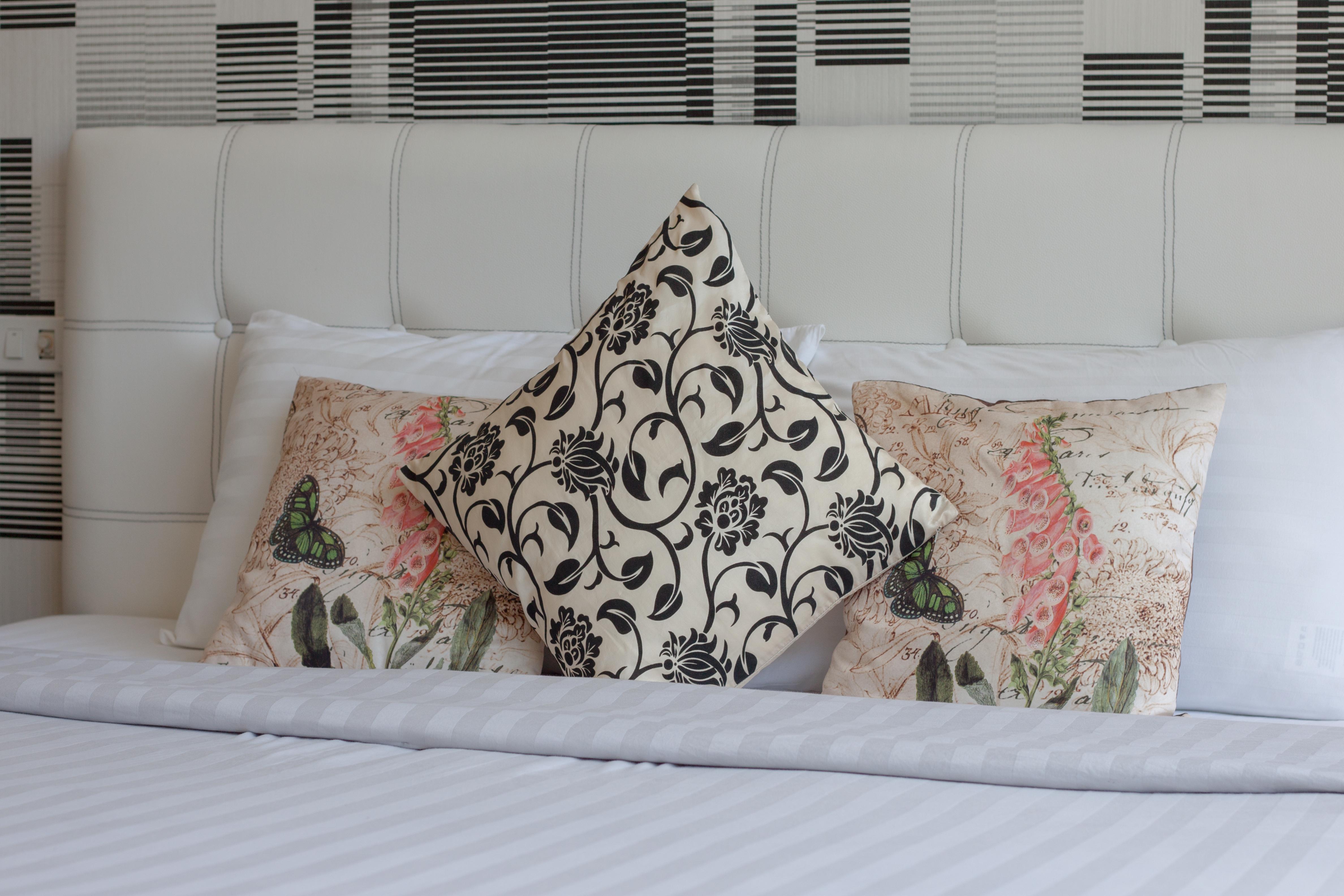 Bluemoon Riverside Resort 3*