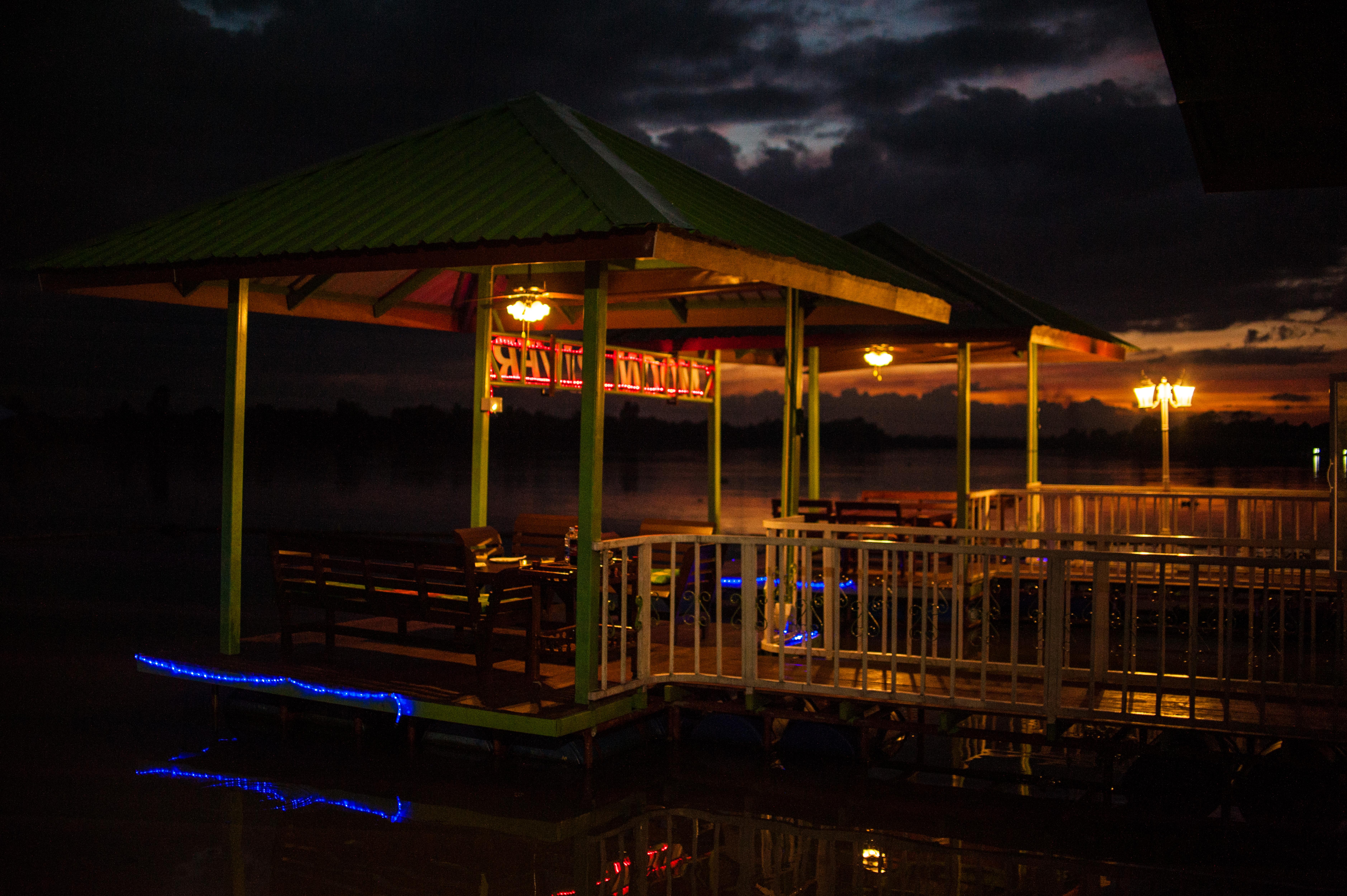 Bluemoon Riverside Resort 3*