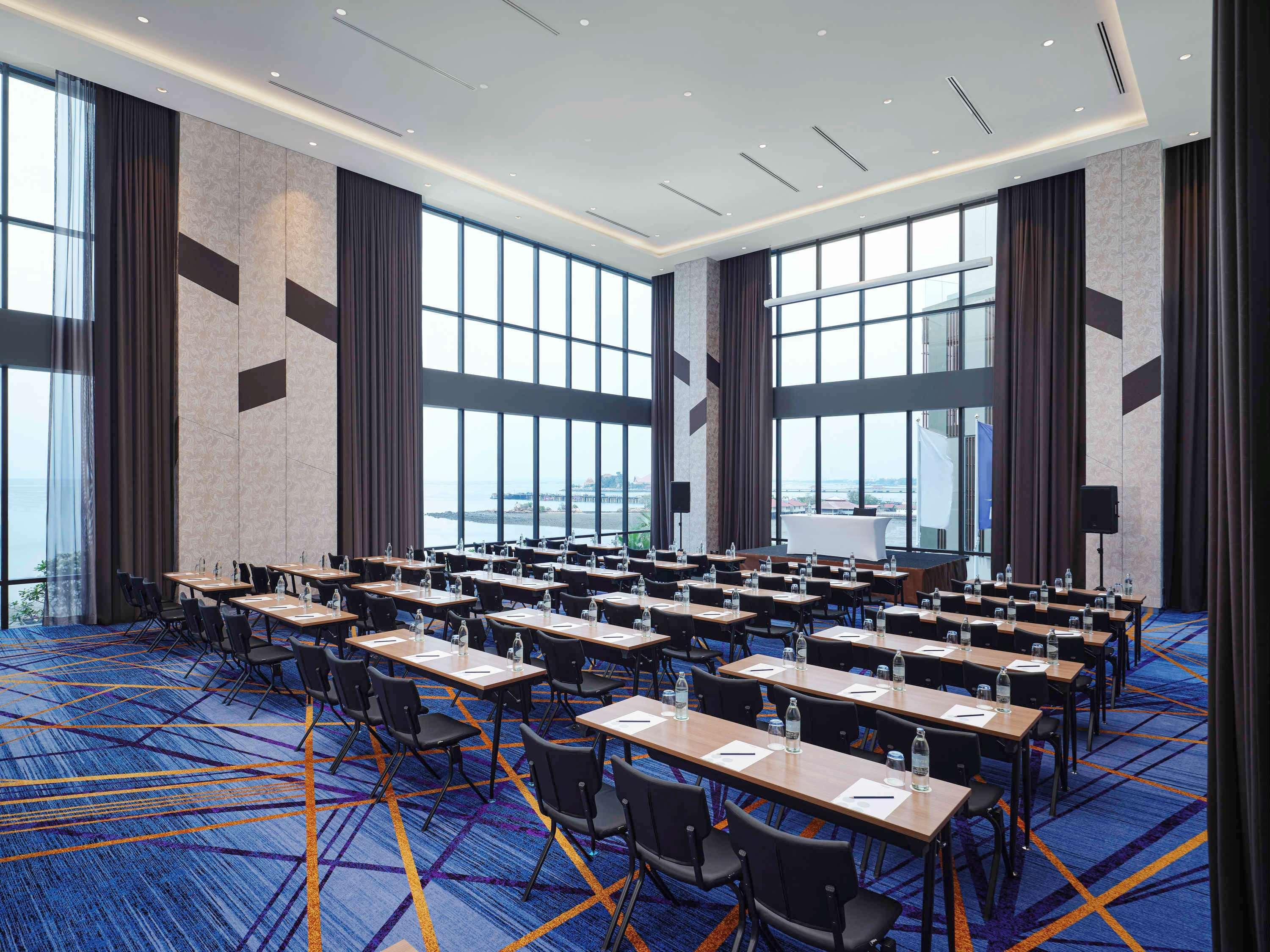 Novotel Marina Sriracha 4*