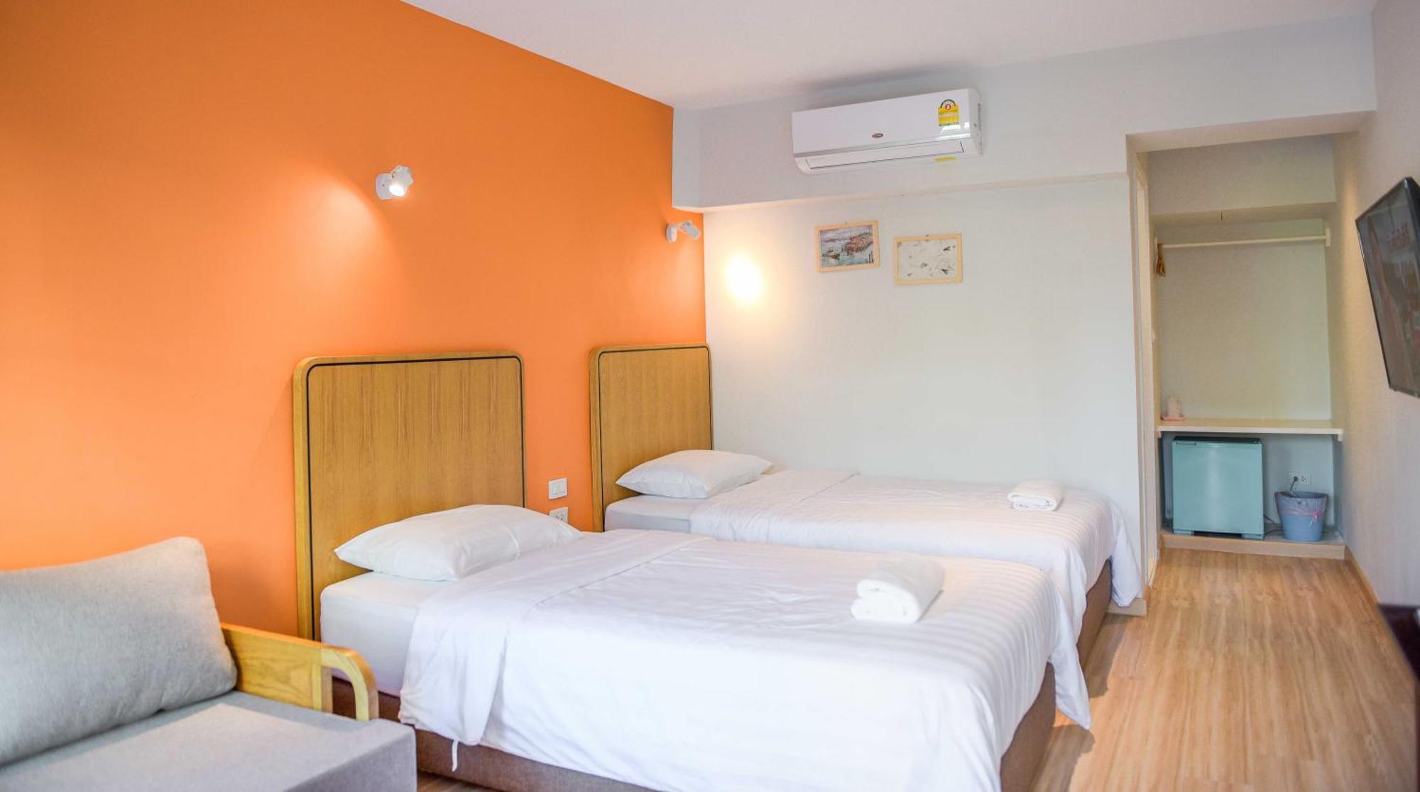 Seaman Resort 3*