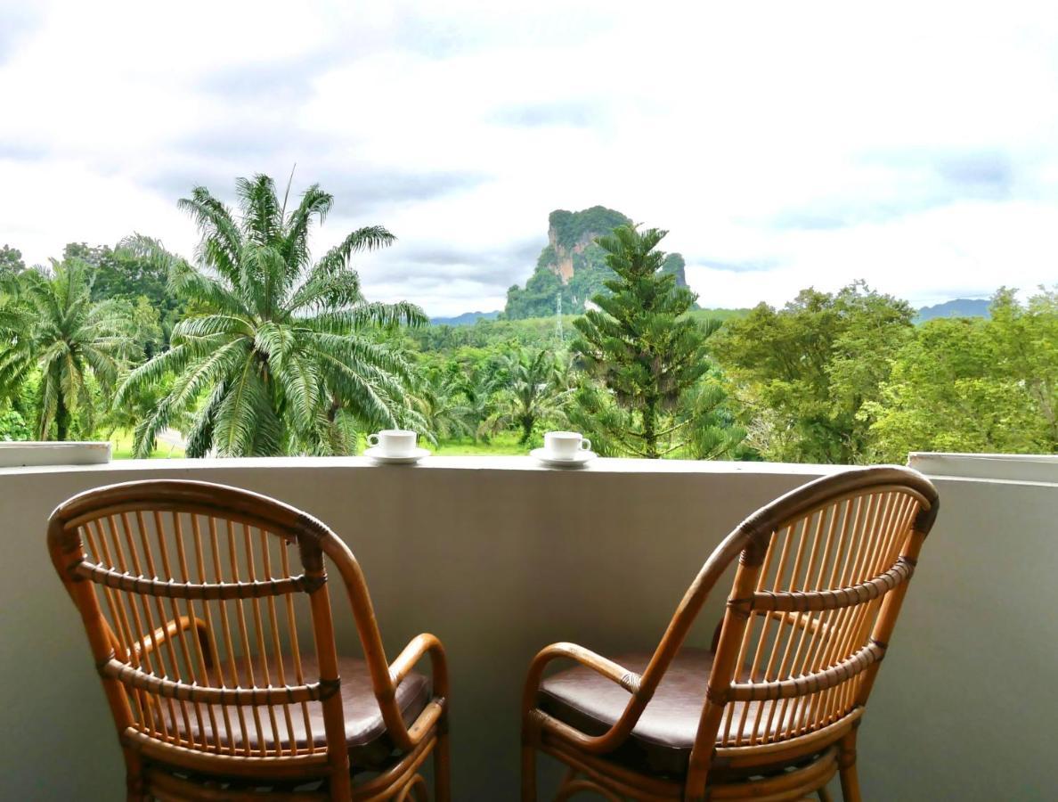 Hotel Pn Mountain And Krabi 3*
