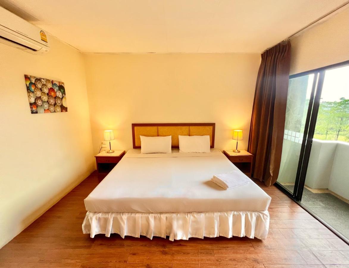 Hotel Pn Mountain And Krabi 3*