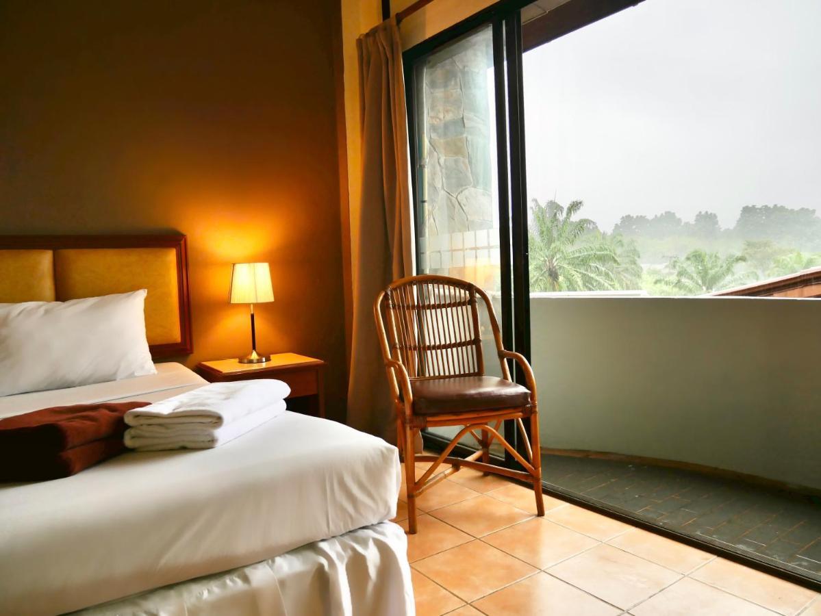 Pn Mountain And Krabi Hotel 3*